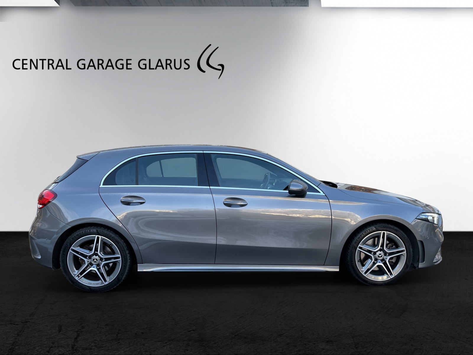 MERCEDES-BENZ A 250 4Matic AMG Line 4Matic 7G-DCT-image-4