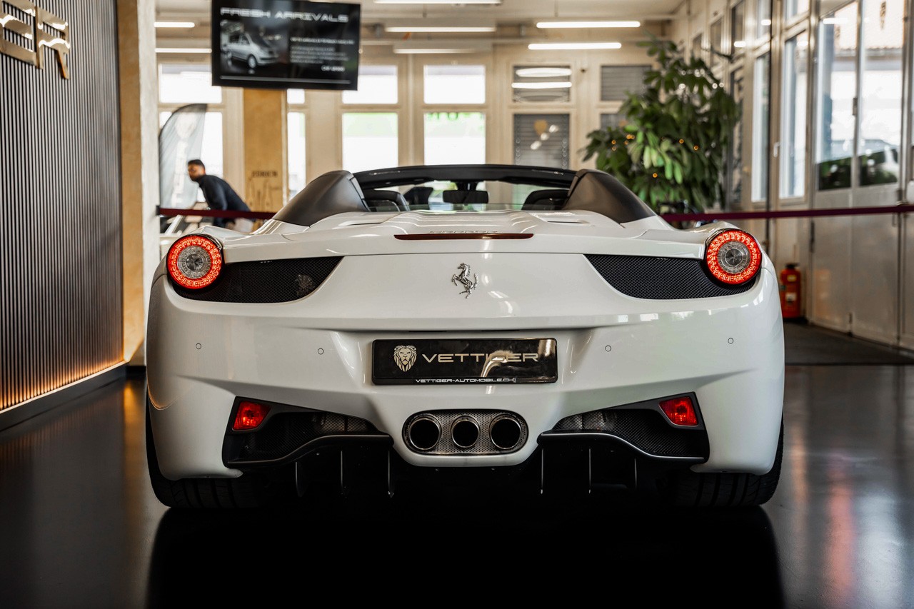 FERRARI 458 Spider Italia 4.5 V8-image-4