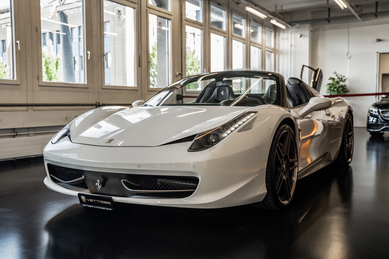 FERRARI 458 Spider Italia 4.5 V8-showroom-element-3