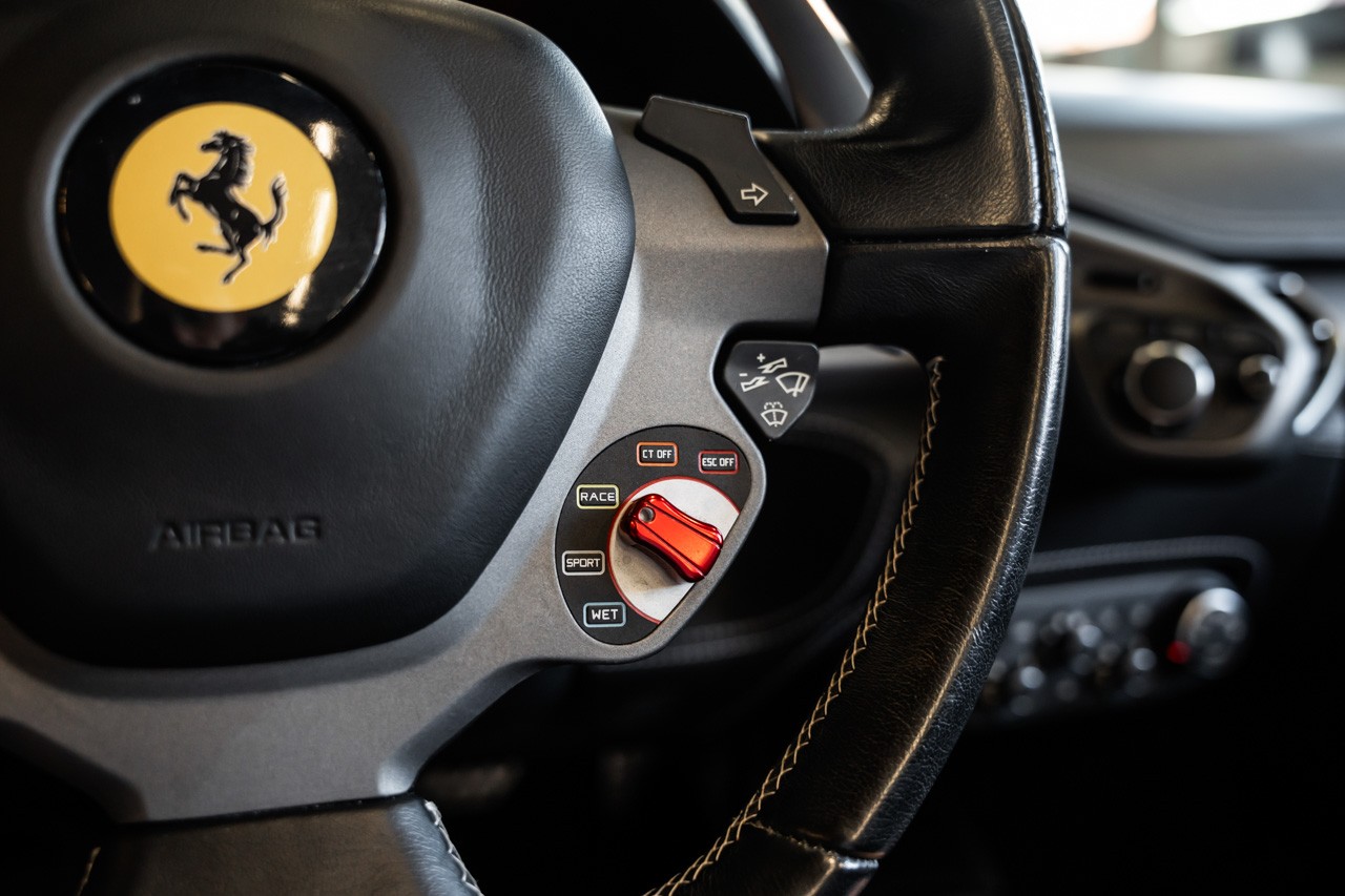 FERRARI 458 Spider Italia 4.5 V8-image-23