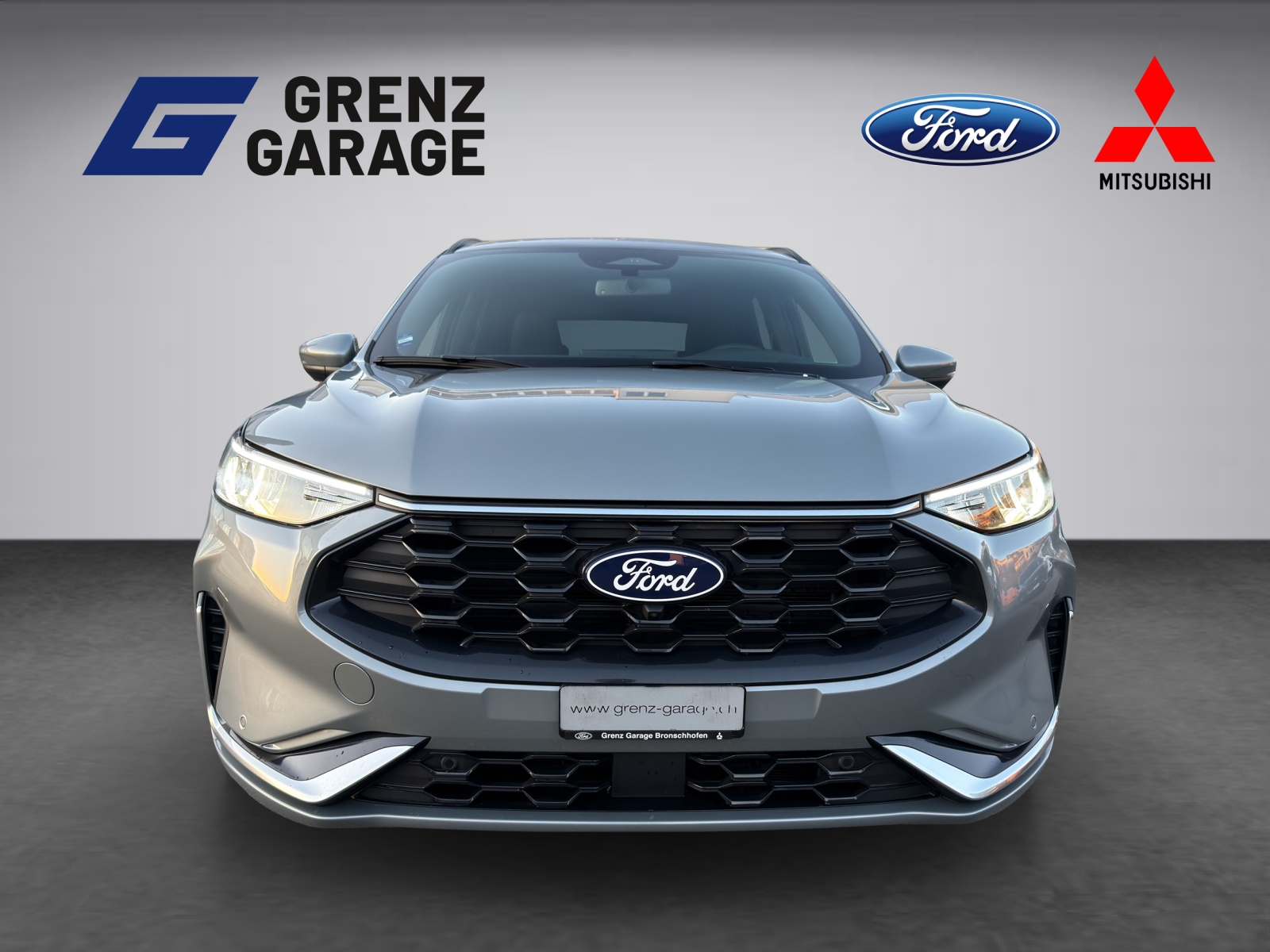 FORD Kuga 2.5 Hybrid ST-Line X 4x4-showroom-element-3