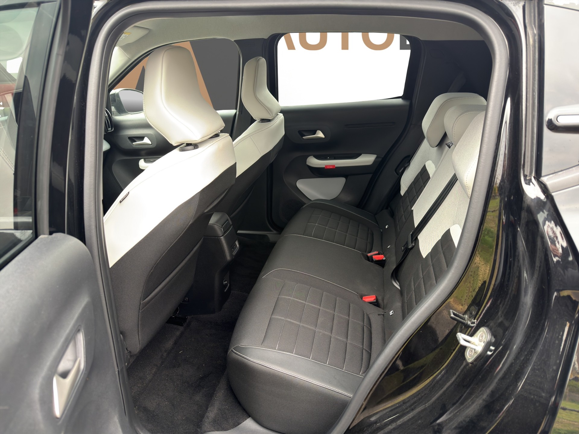 CITROEN e-C3 long range Max-image-12