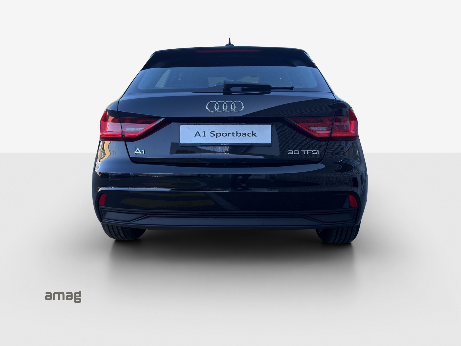 AUDI A1 Sportback 30 TFSI Attraction S-tronic-showroom-element-3