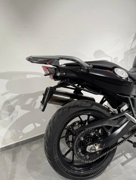 BMW F 800 R ABS (25kW)-image-1