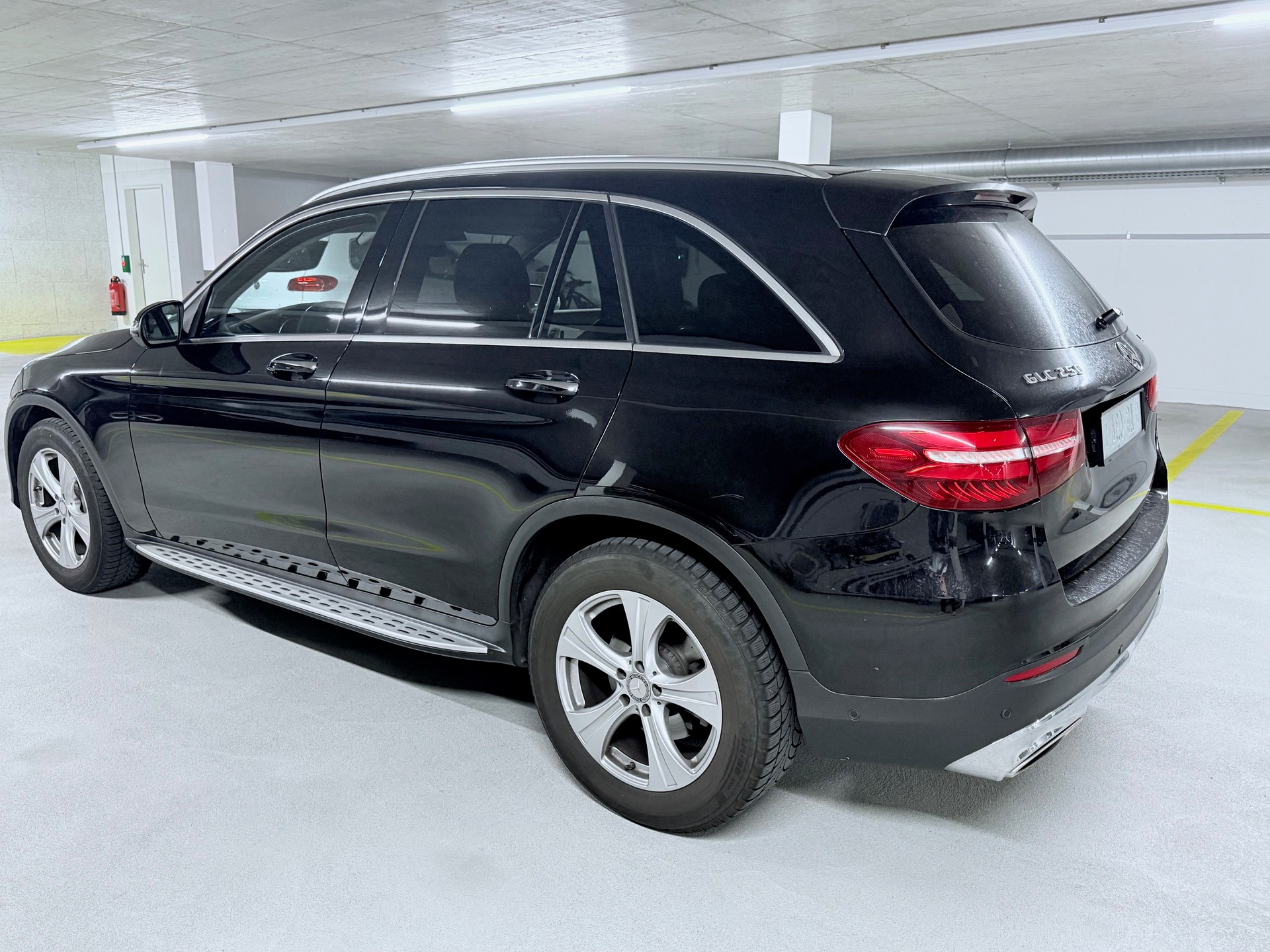 MERCEDES-BENZ GLC 250 Exclusive 4Matic 9G-Tronic-image-3