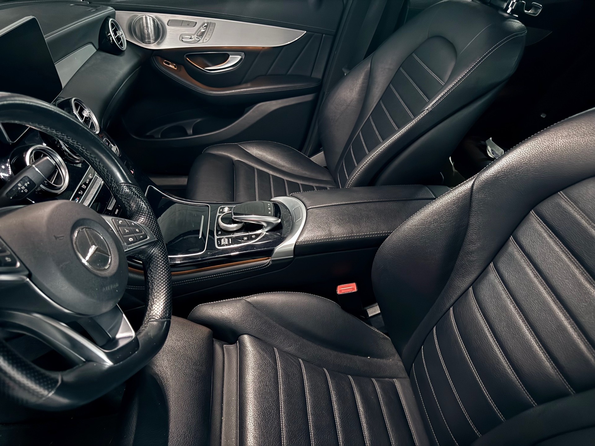 MERCEDES-BENZ GLC 250 Exclusive 4Matic 9G-Tronic-image-4
