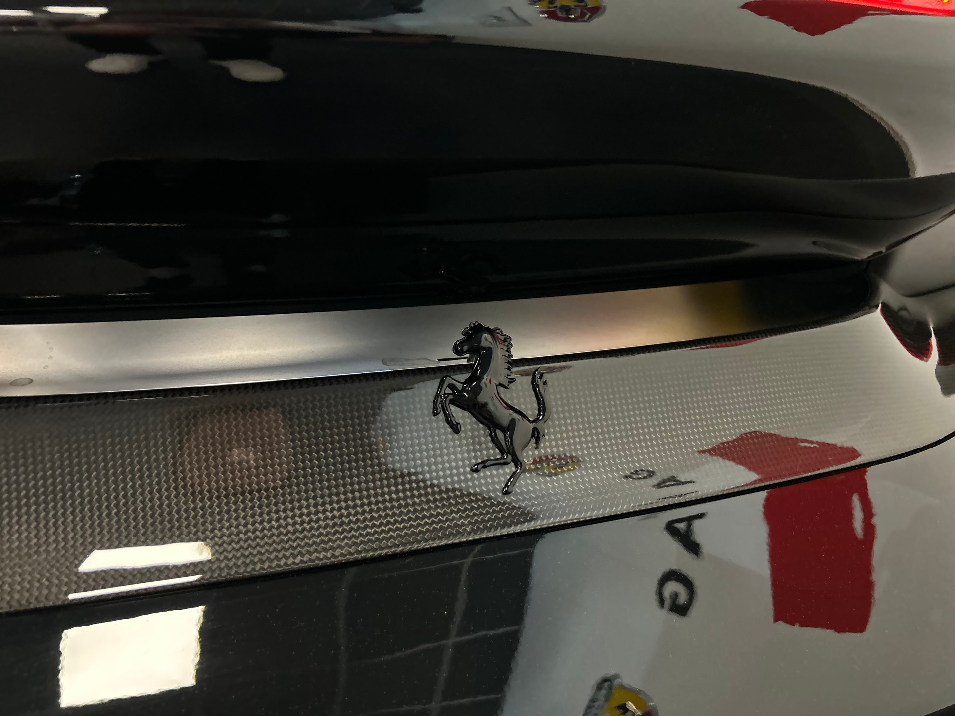 FERRARI 488 Pista Spider 3.9 V8-image-29