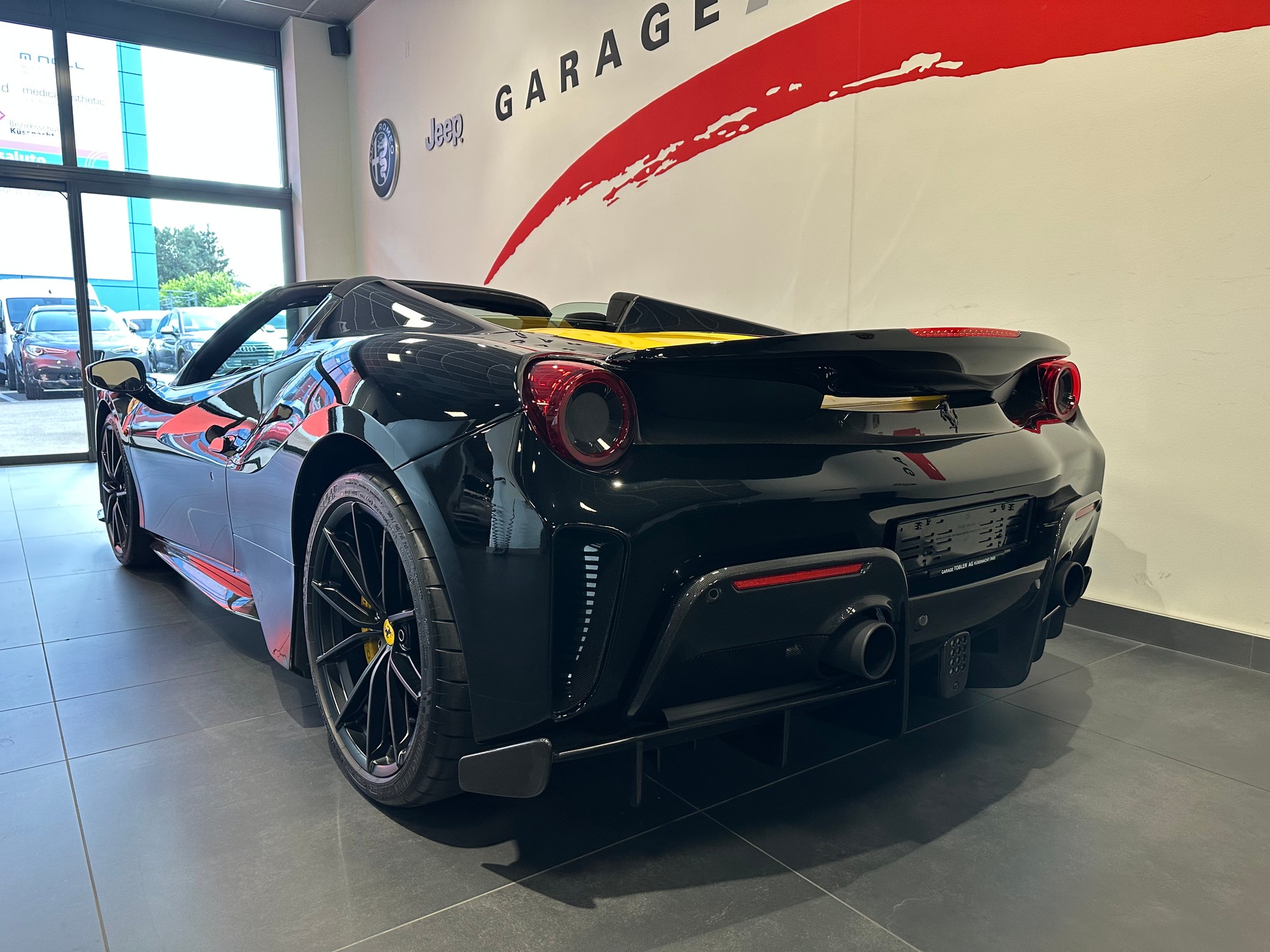 FERRARI 488 Pista Spider 3.9 V8-image-5