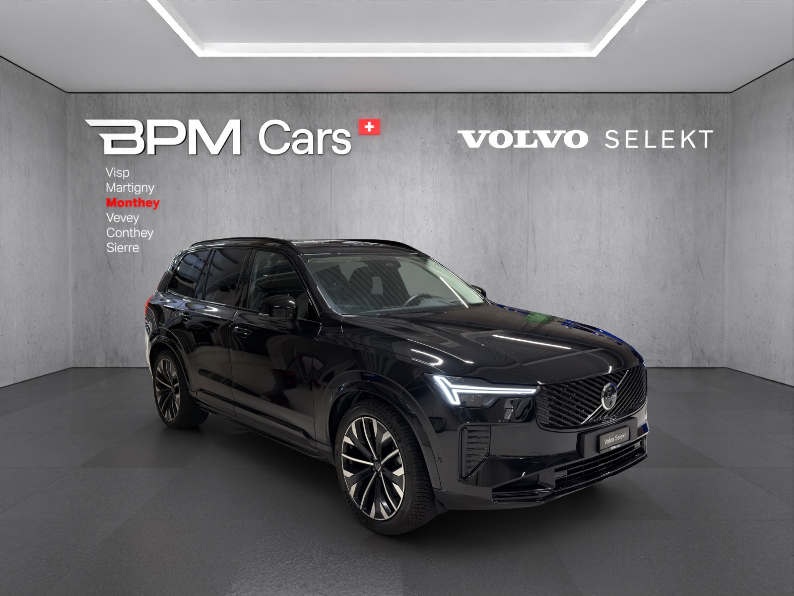 VOLVO XC90 T8 eAWD PluginHybrid Plus Dark Geartronic-showroom-element-2