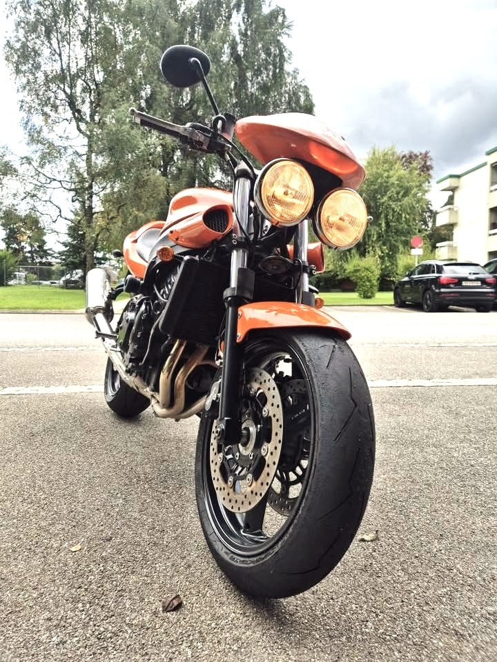 TRIUMPH Speed-Four 600i-image-0