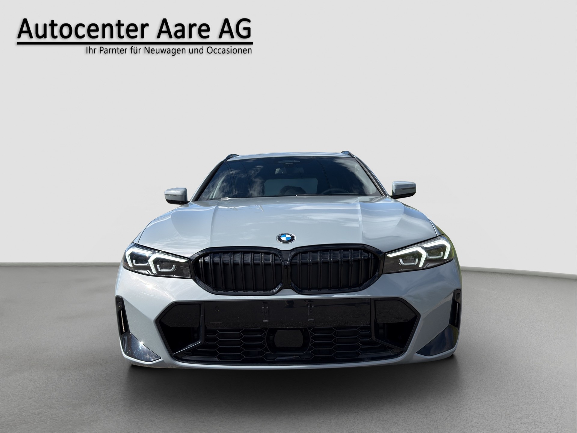 BMW 320d xDrive M Sport - AHK-showroom-element-1
