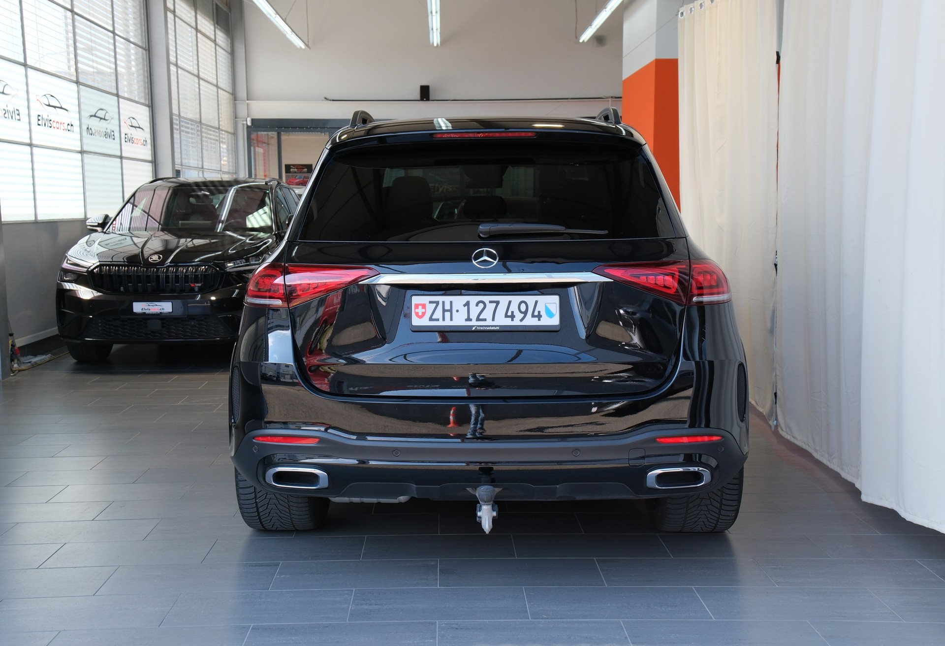 MERCEDES-BENZ GLE 300 d 4Matic AMG Line 9G-Tronic-image-13