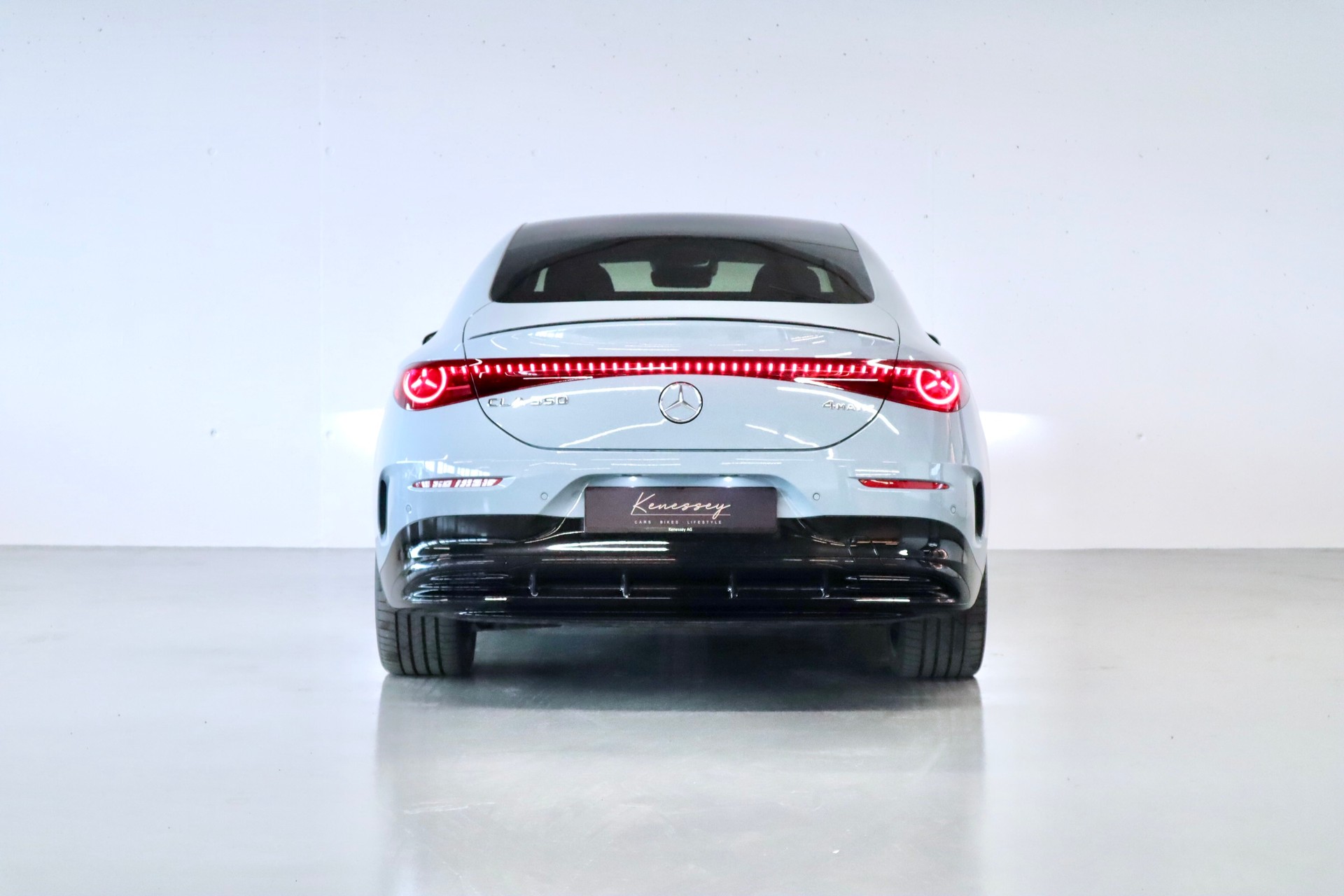 MERCEDES-BENZ CLA 350 4 Matic 85 kWh EQ AMG LINE | inkl. Beifahrerbildschirm!-showroom-element-2