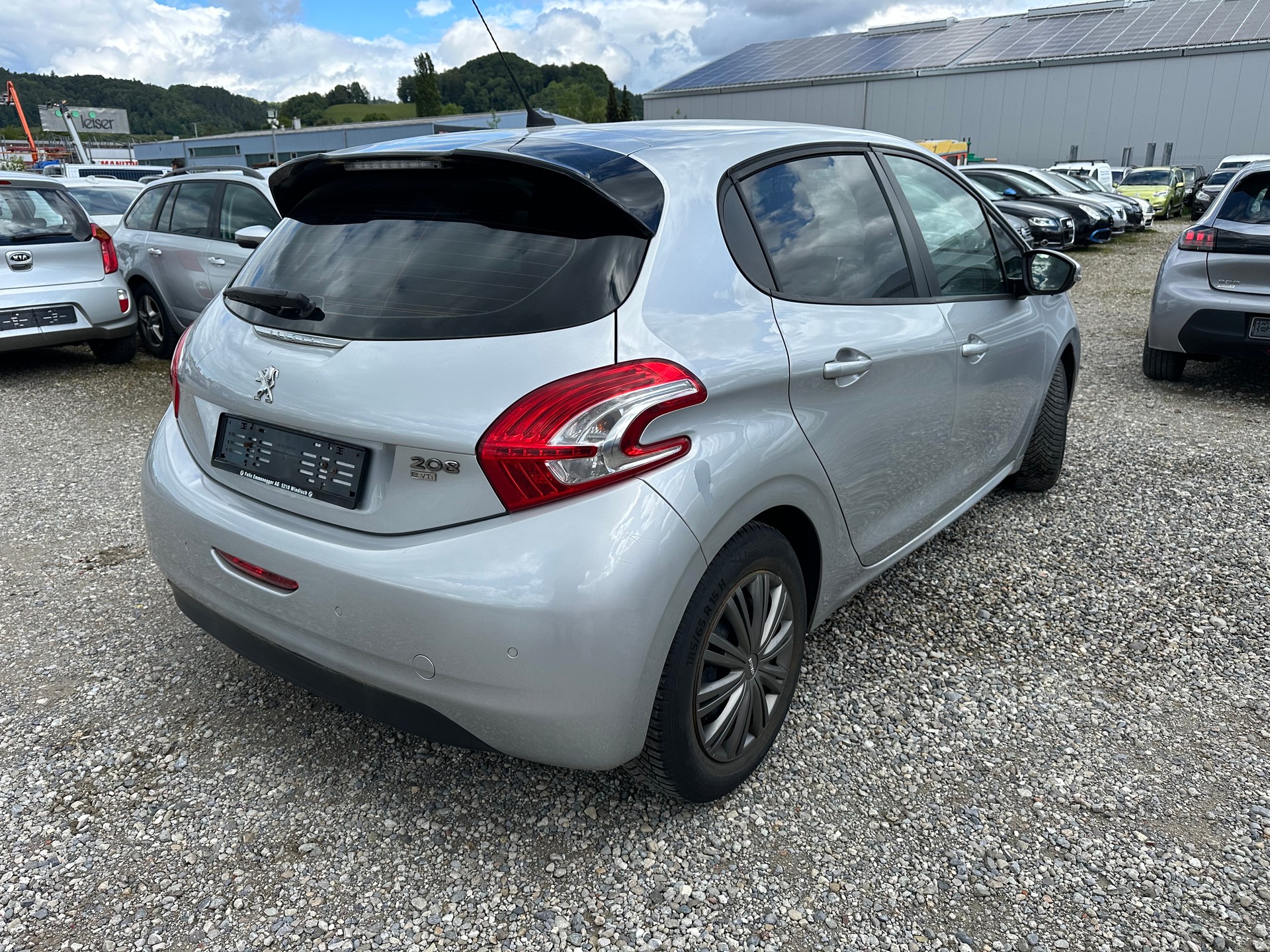 PEUGEOT 208 1.2 e-VTI Active EGS5-image-3