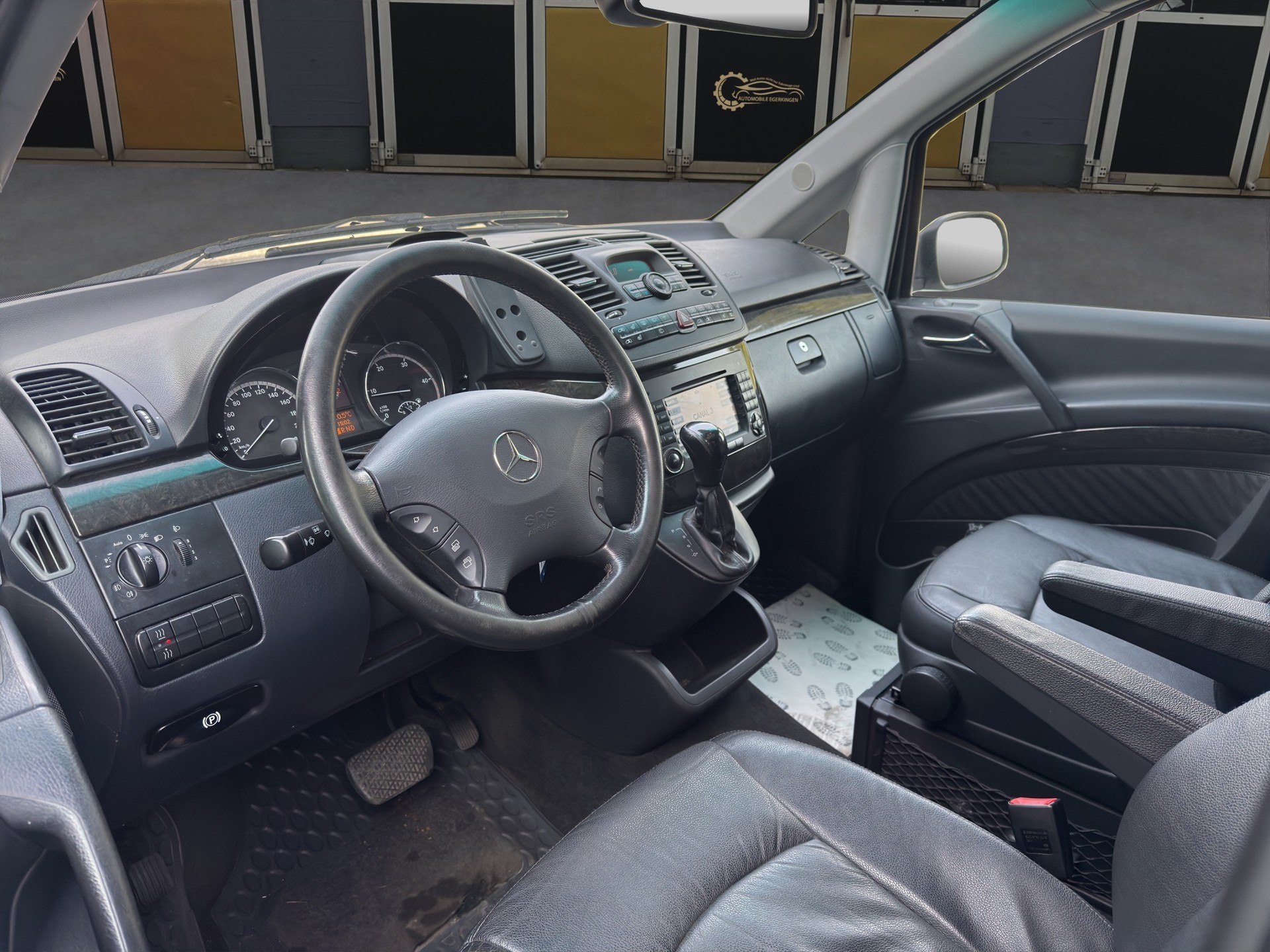 MERCEDES-BENZ Viano 2.2CDI Ambiente EL 4-Matic-image-8