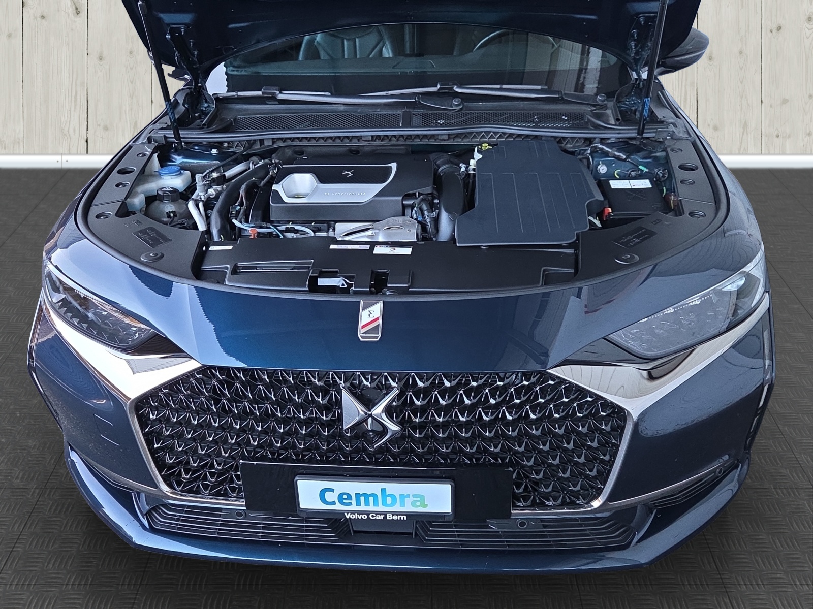 DS AUTOMOBILES DS 9 1.6 E-TENSE 225 Performance Line + e-EAT8-image-15