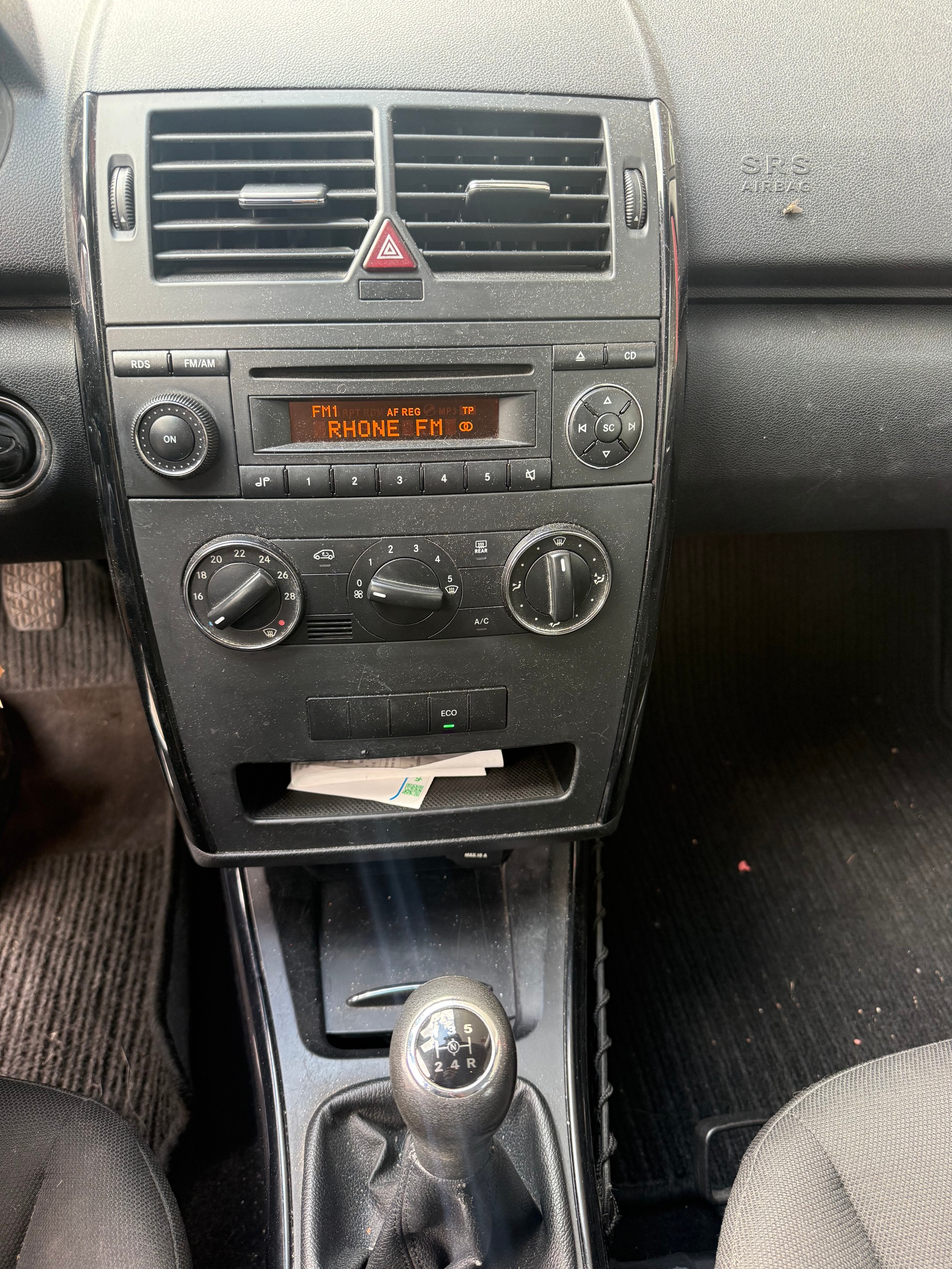 MERCEDES-BENZ A 160 (150) BlueEfficiency Classic-image-10
