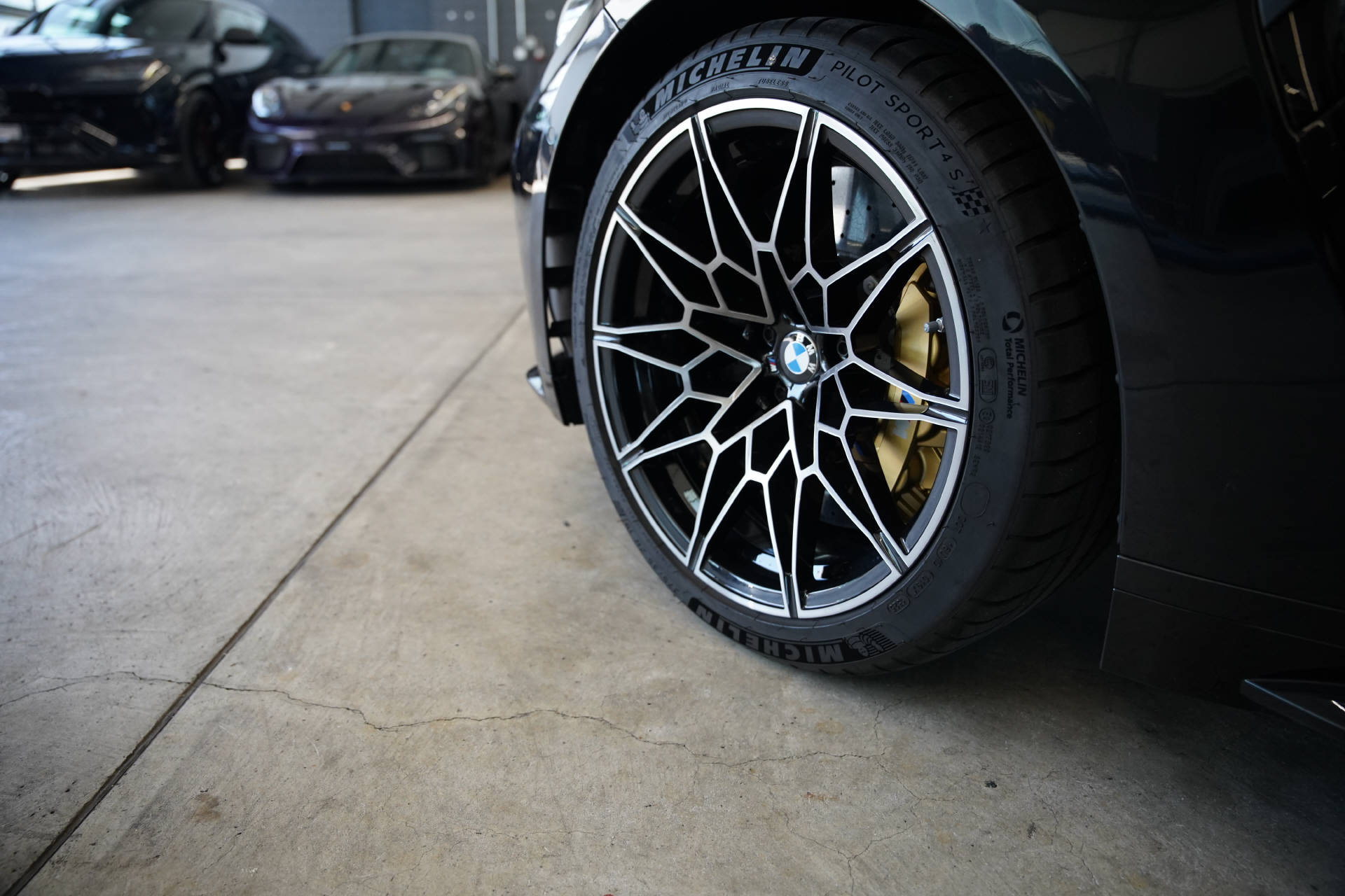 BMW M3 Touring xDrive Competition M LCI-image-5