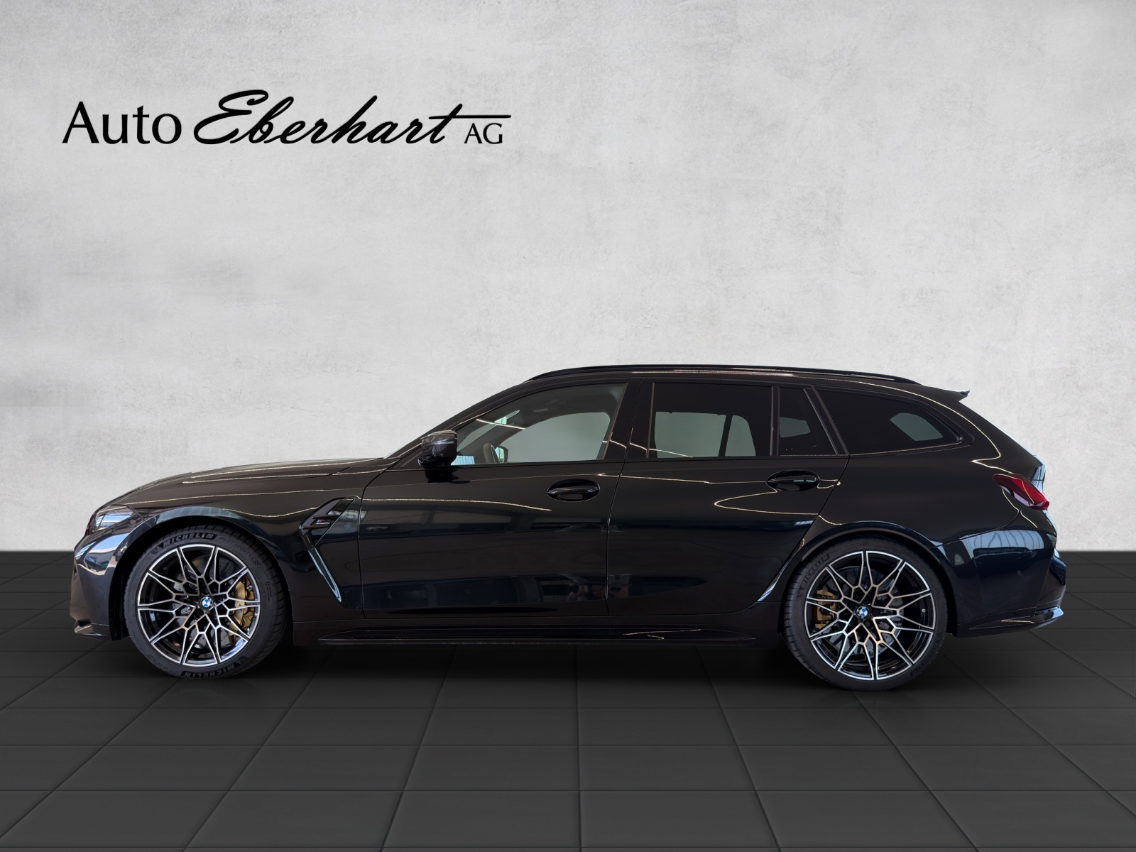 BMW M3 Touring xDrive Competition M LCI-showroom-element-2