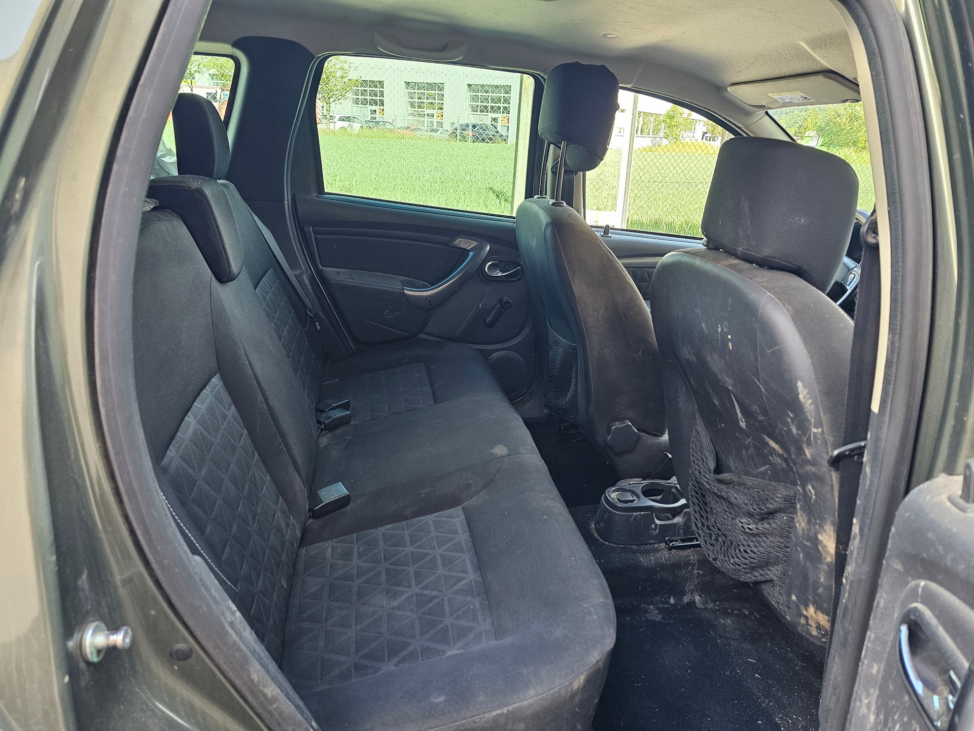 DACIA Duster 1.5 dCi Lauréate 4x4-image-12
