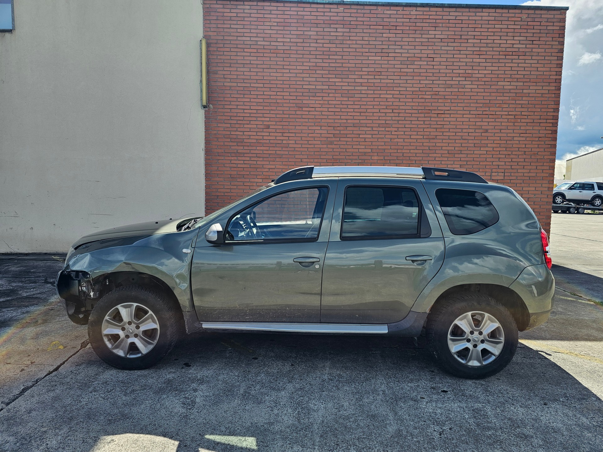DACIA Duster 1.5 dCi Lauréate 4x4-image-1