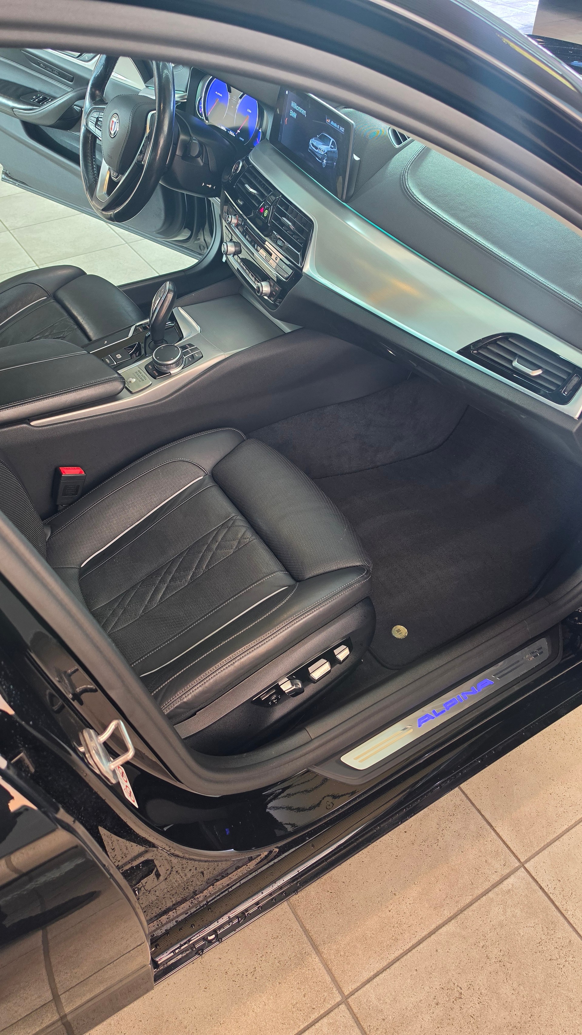 BMW-ALPINA D5 S BiTurbo 3.0d xDrive Switch-Tronic-image-10