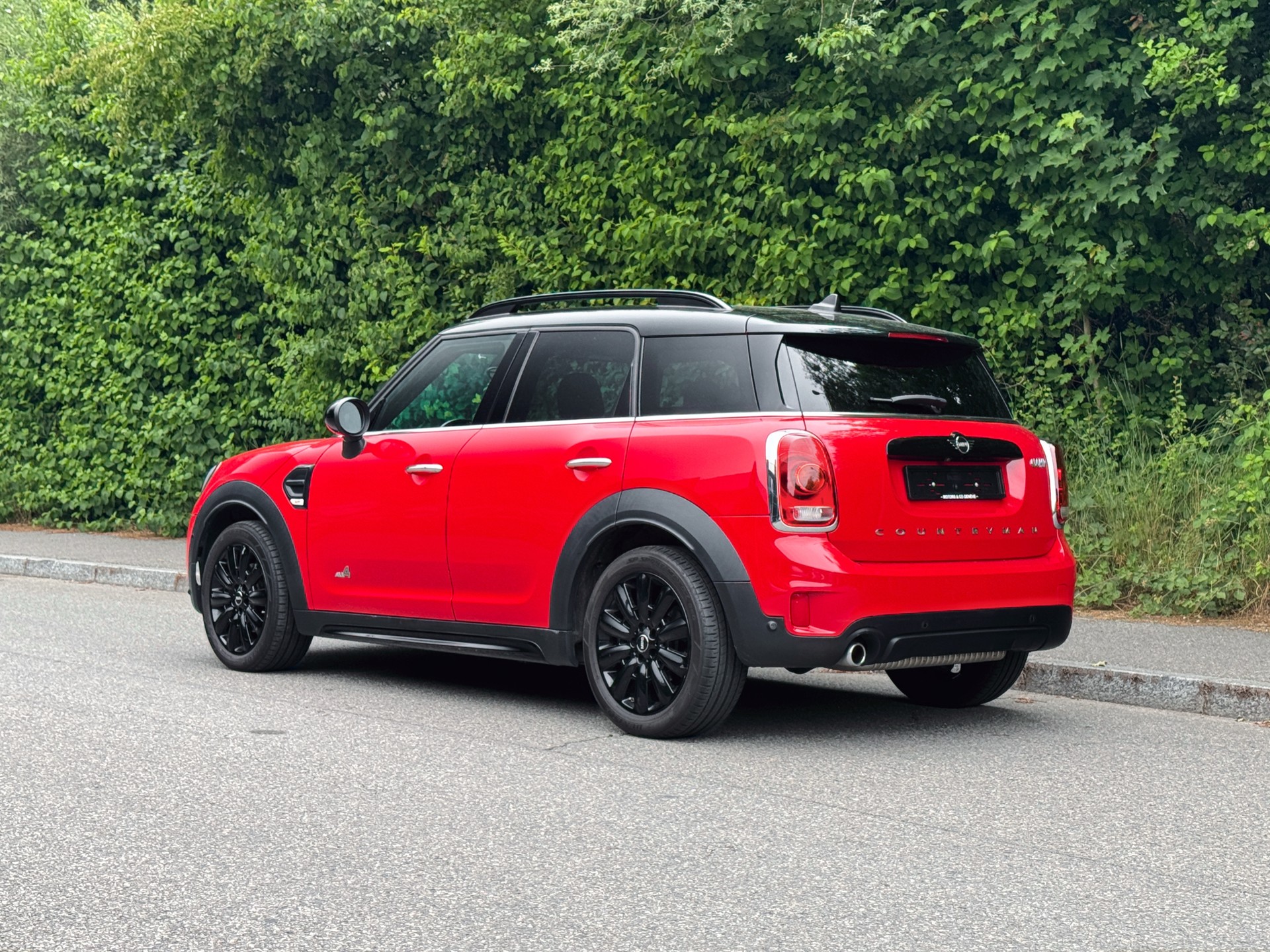 MINI Countryman Cooper ALL4 Steptronic-showroom-element-3