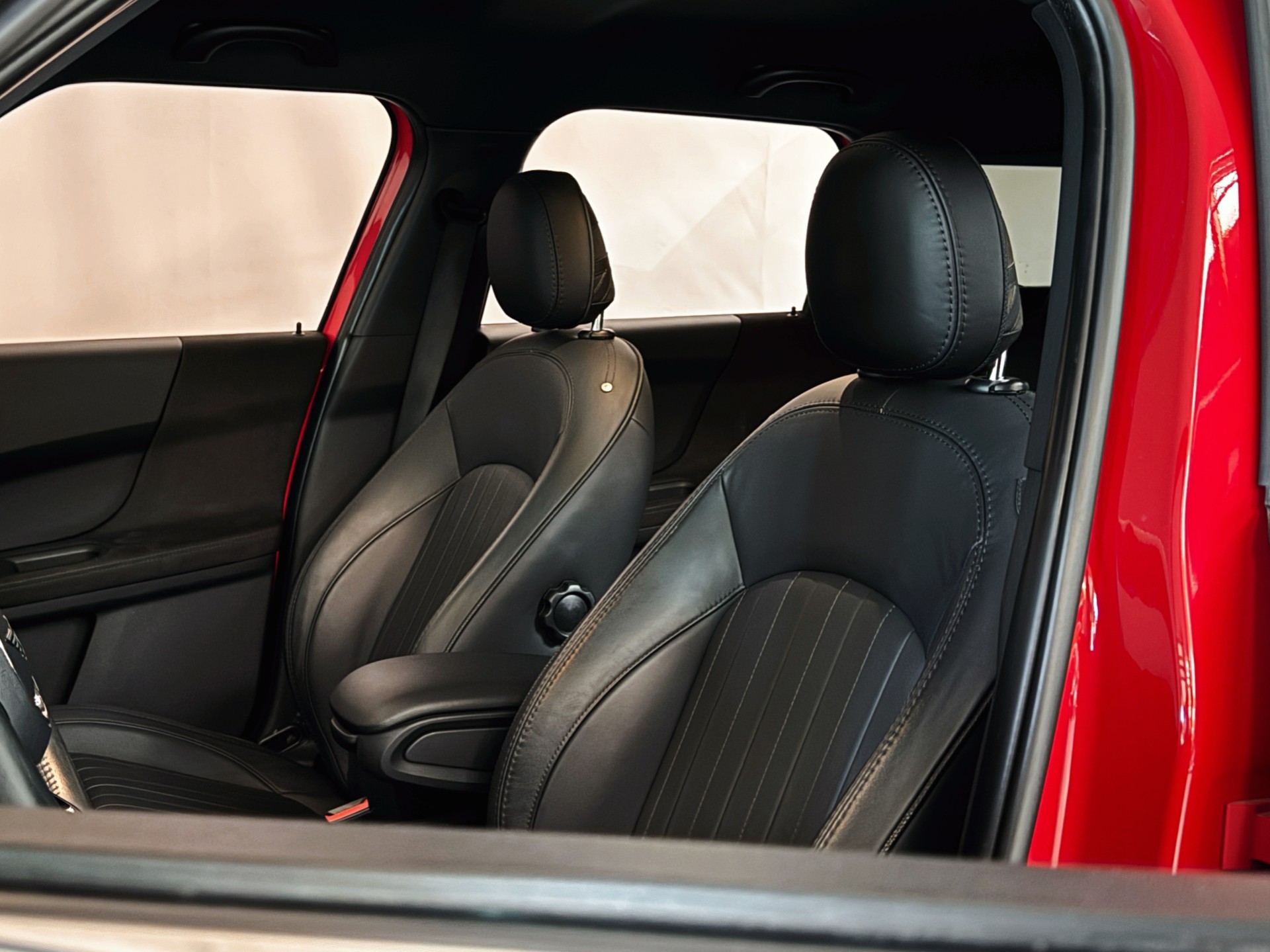 MINI Countryman Cooper ALL4 Steptronic-image-13