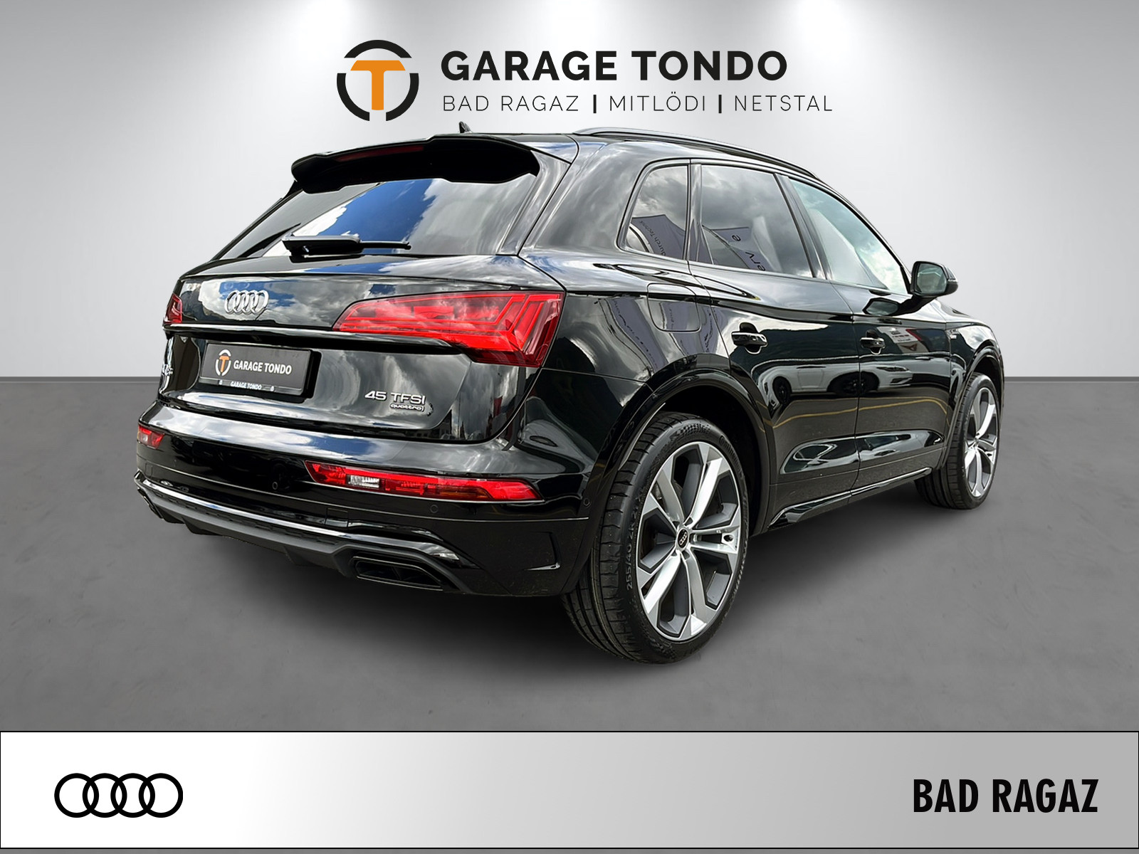 AUDI Q5 2.0 45 TFSI S Line quattro S-Tronic-showroom-element-3