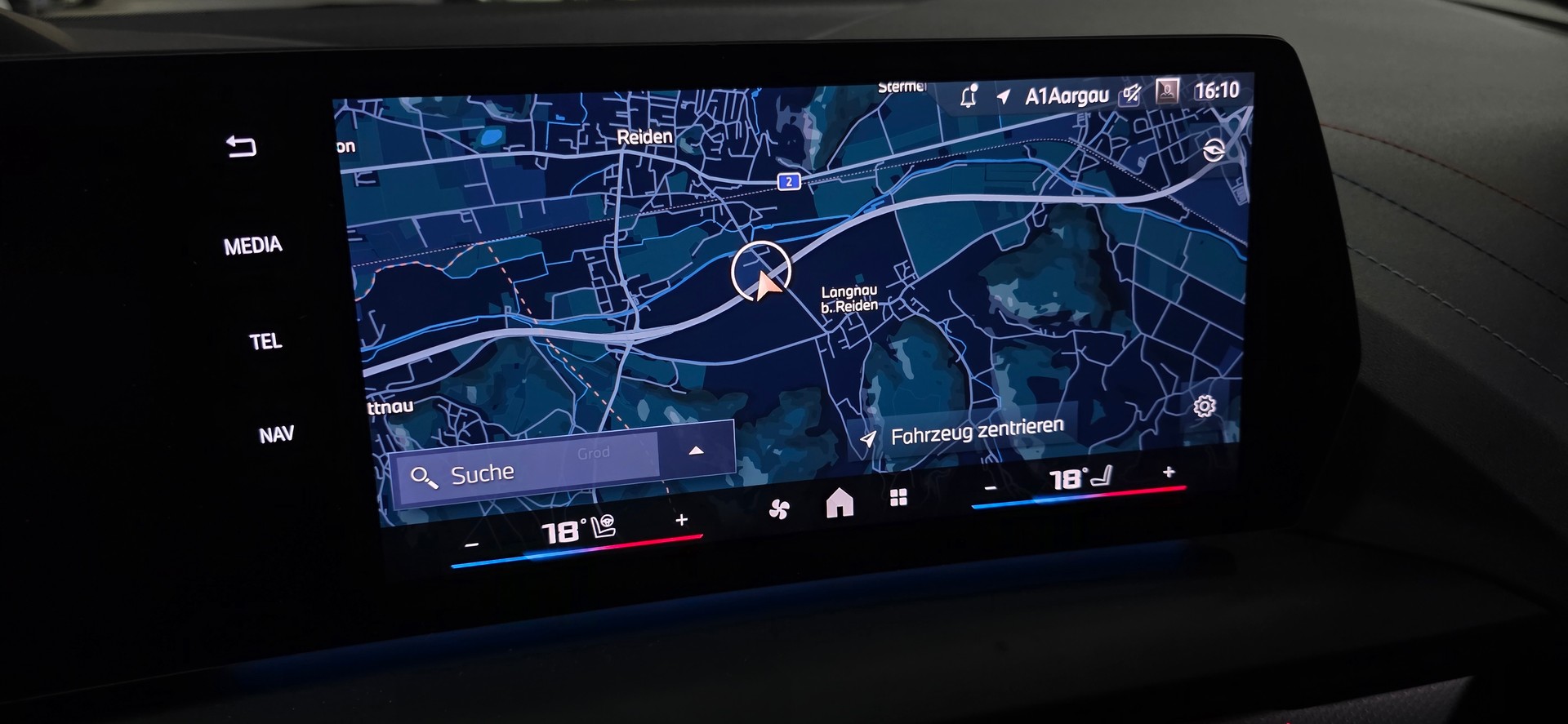 BMW M135 xDrive *HUD*ACC/LaneAssist*Ambiente*360°Kamera*Sitz-Lenkradheizung*Elektrische Sitze*-image-18