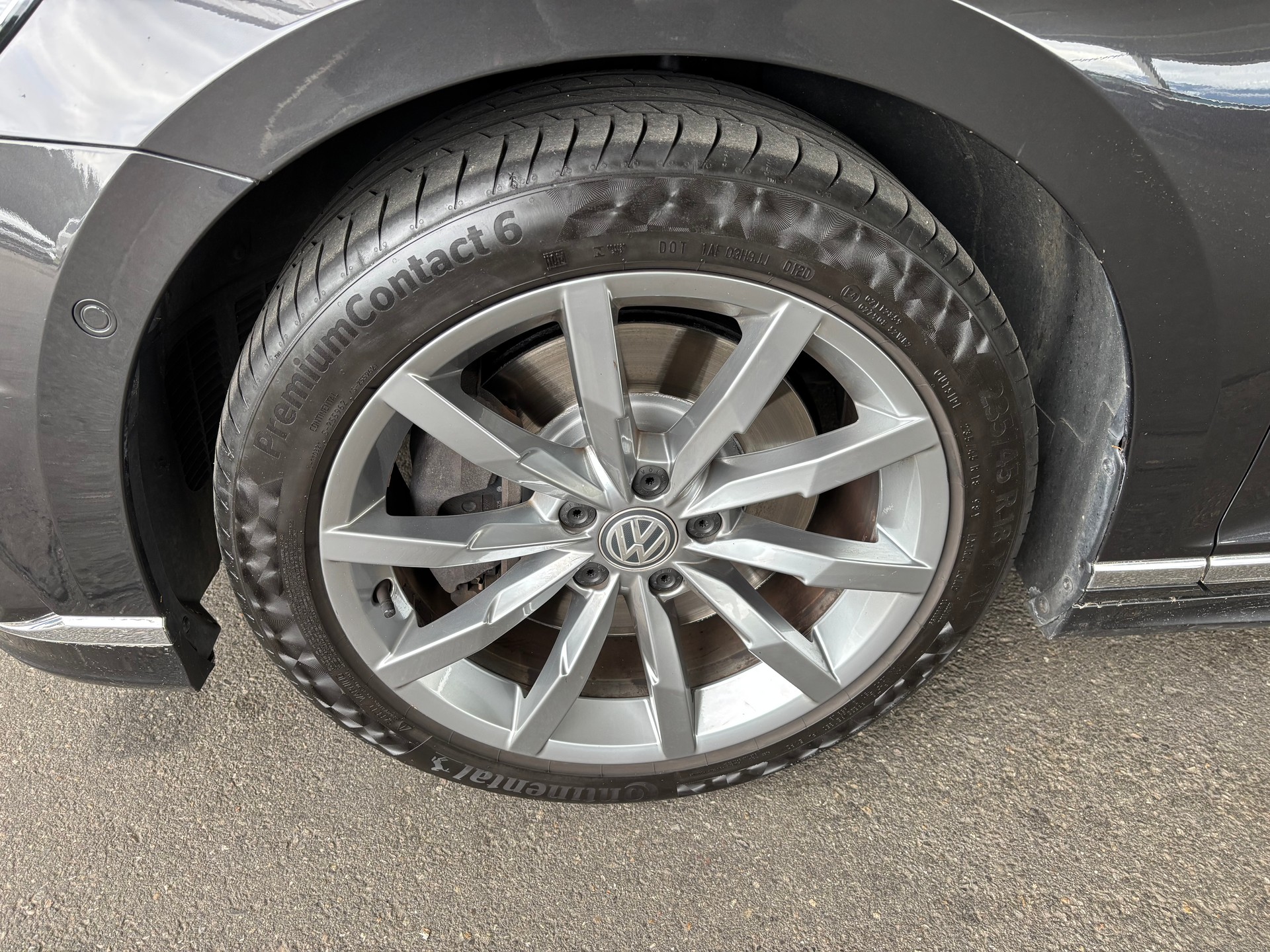 VW Passat Variant 2.0 TSI BMT Highline R-Line 4Motion DSG-image-12