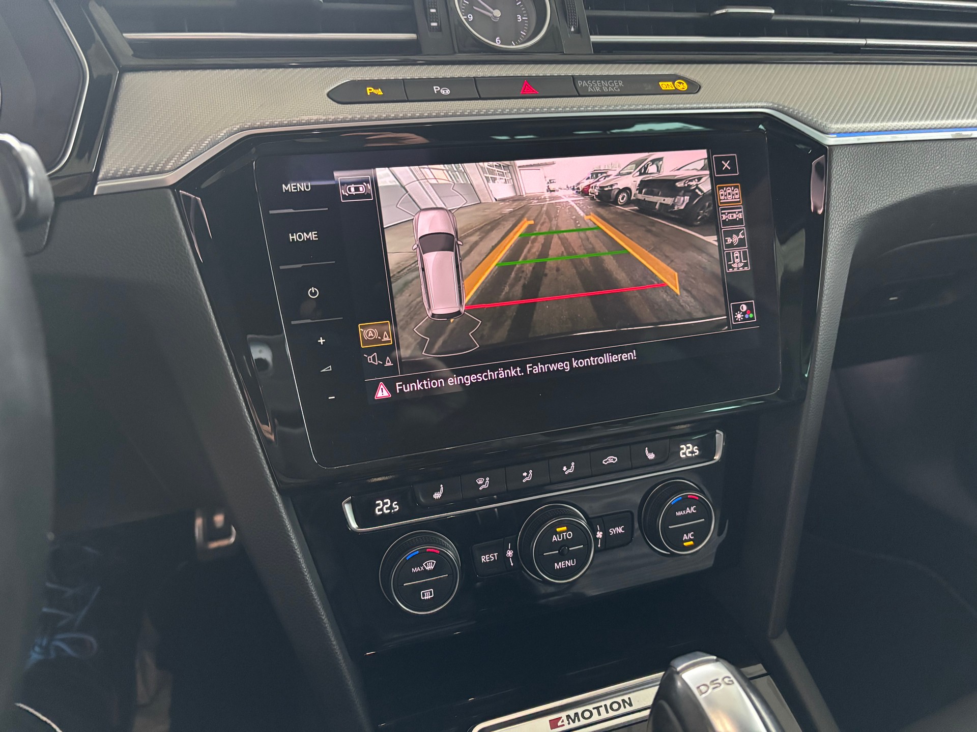 VW Passat Variant 2.0 TSI BMT Highline R-Line 4Motion DSG-image-9