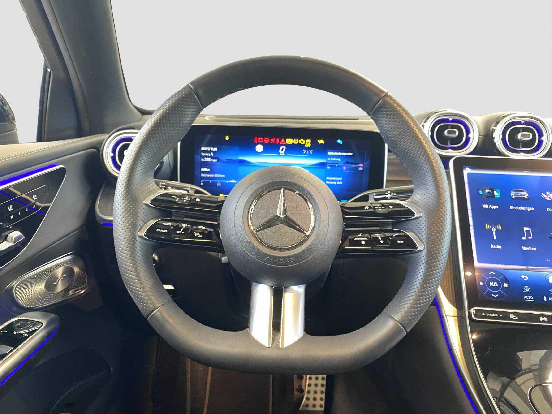 MERCEDES-BENZ GLC 220 d AMG Line 4MATIC Coupé-image-8