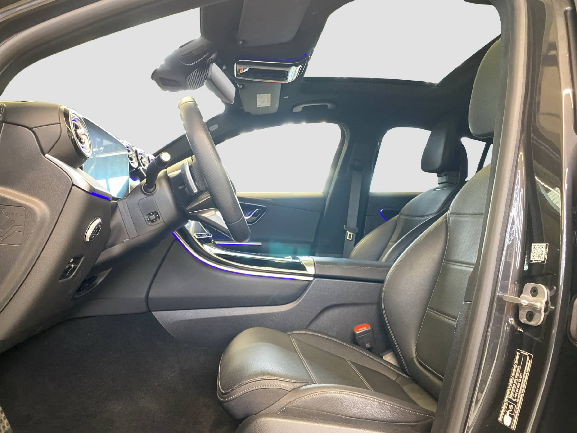 MERCEDES-BENZ GLC 220 d AMG Line 4MATIC Coupé-image-6