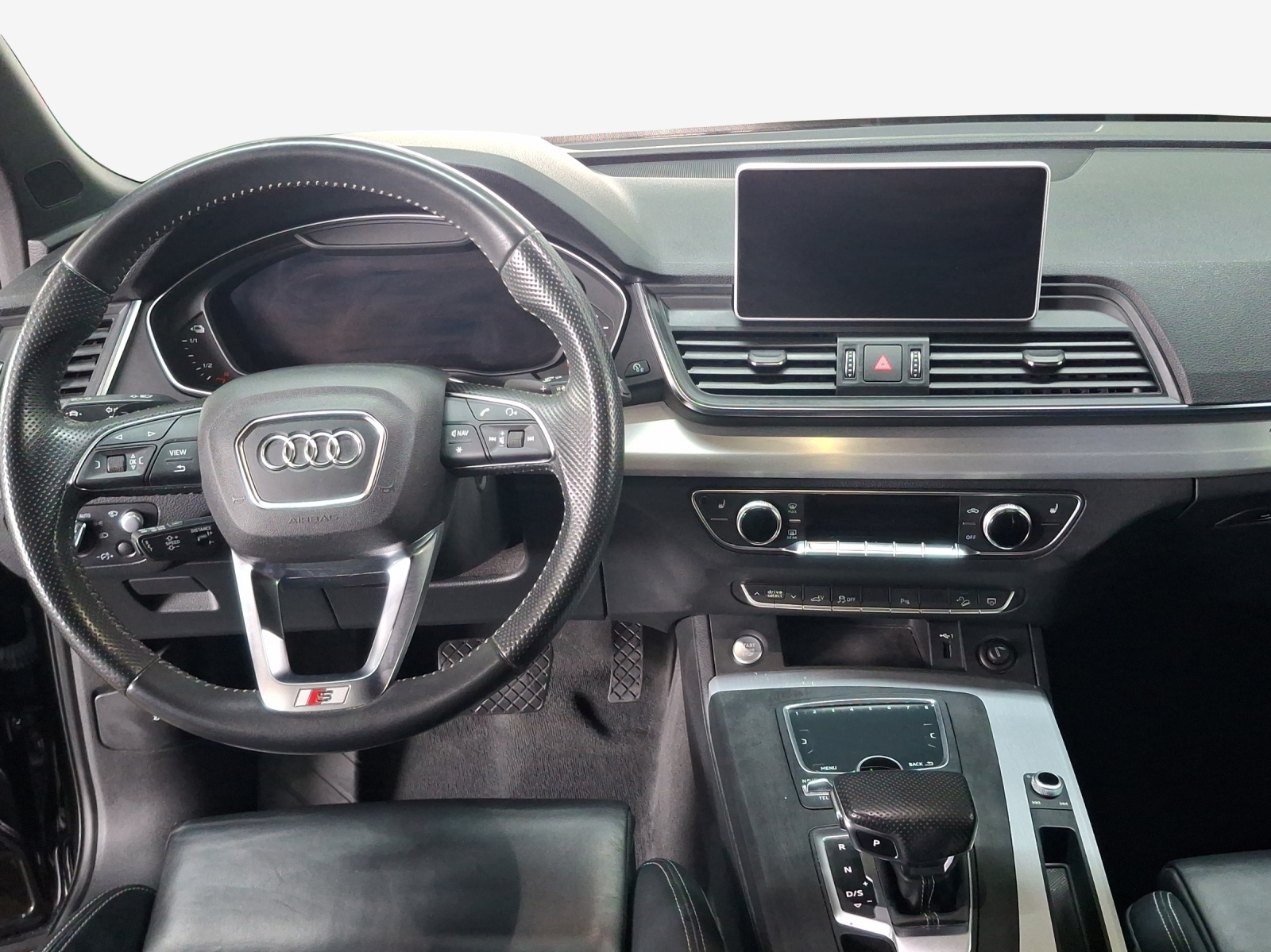 AUDI Q5 55 TFSI e sport quattro-image-9