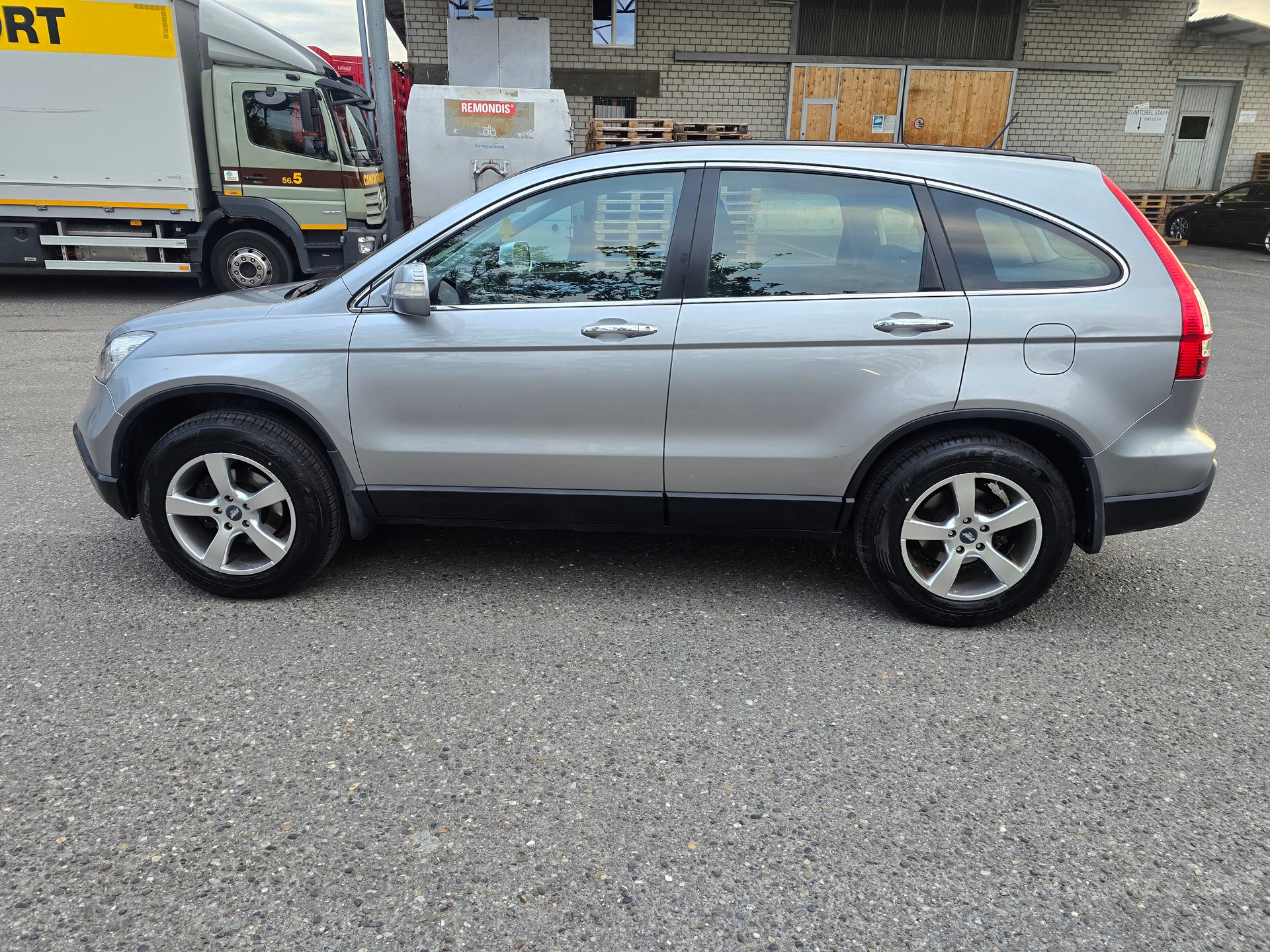 HONDA CR-V 2.0 4WD Elegance-image-7