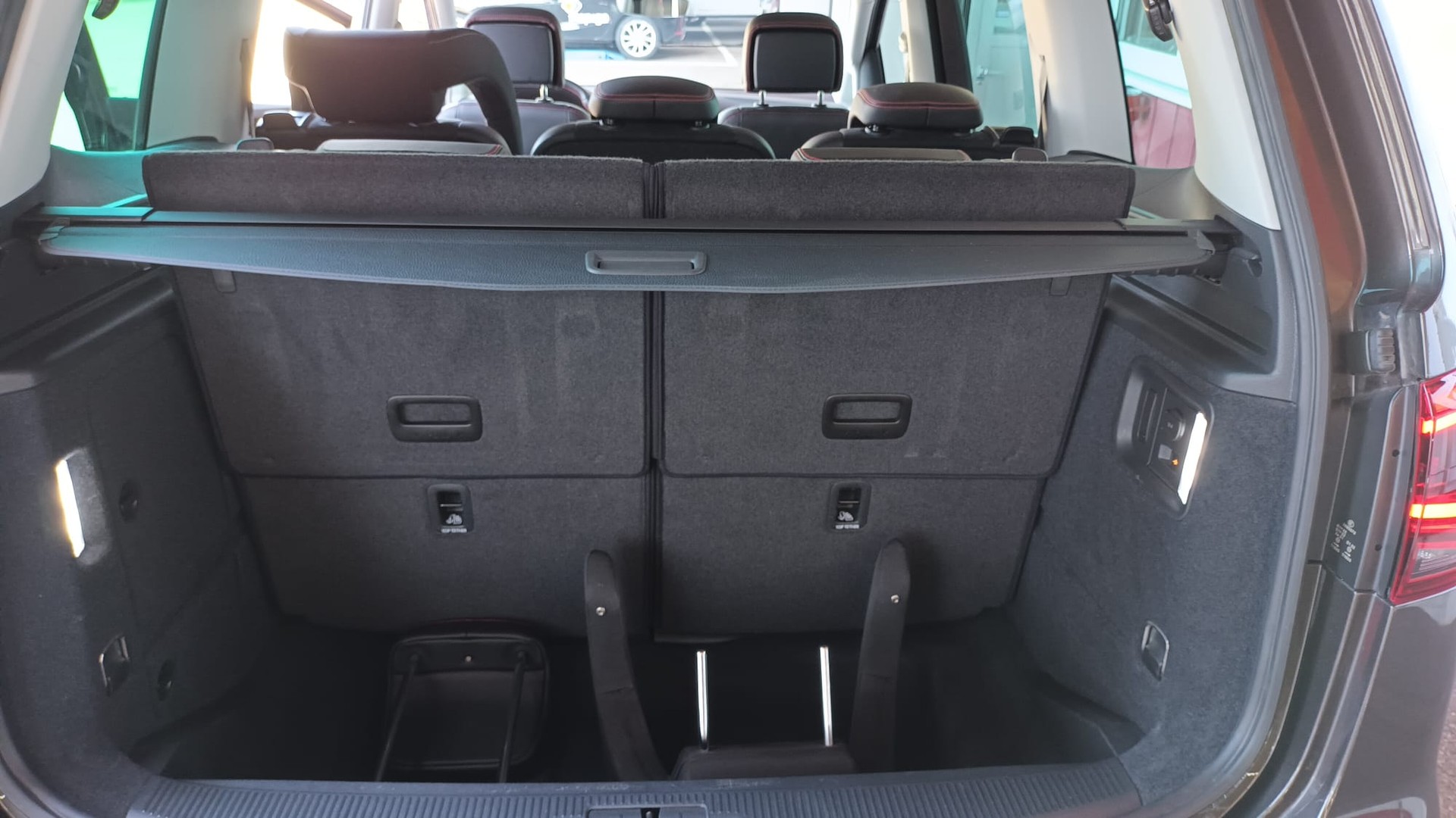 SEAT Alhambra 1.4 TSI DSG Hola FR-image-17