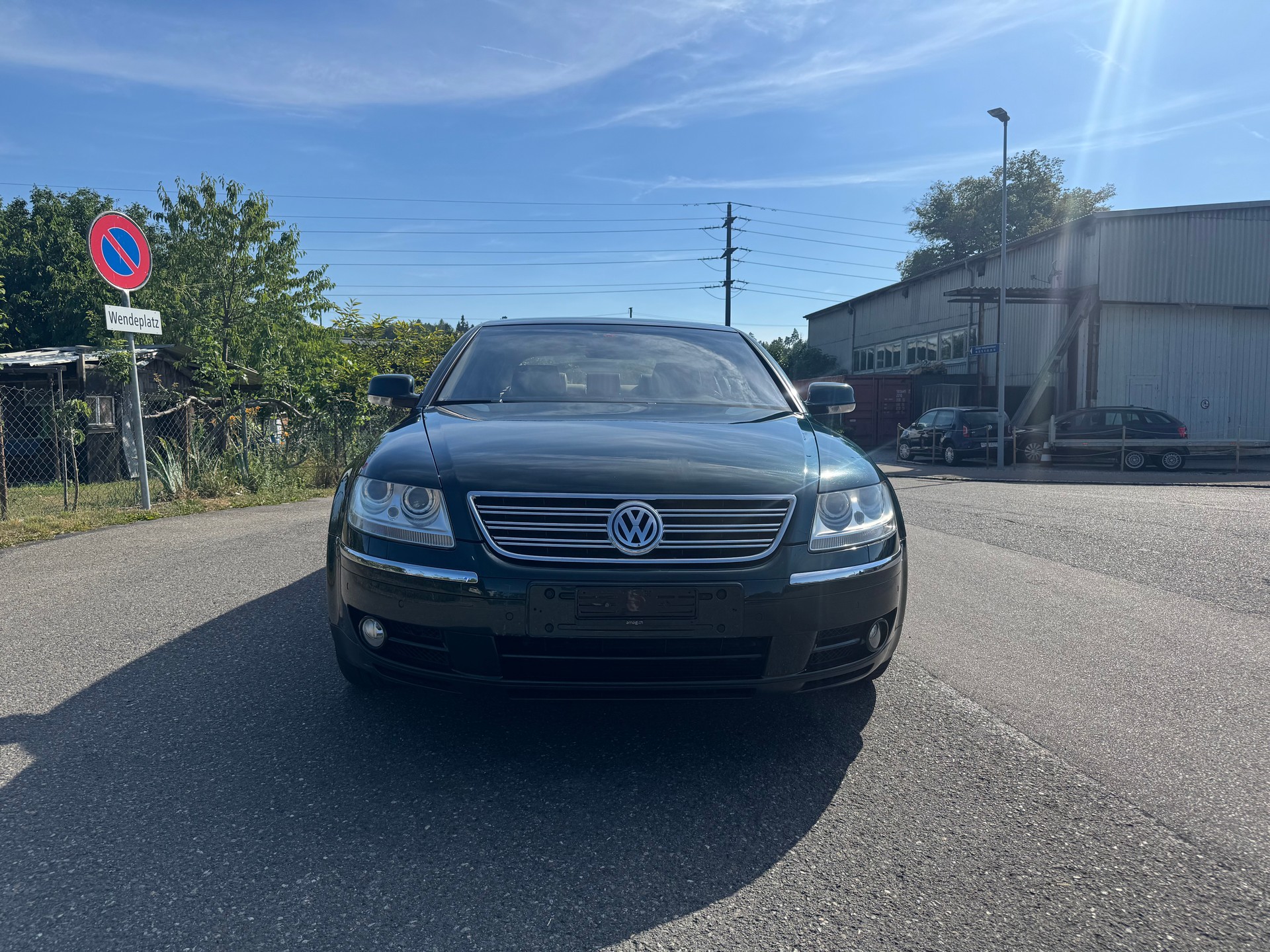 VW Phaeton 6.0 W12 4Motion-image-1