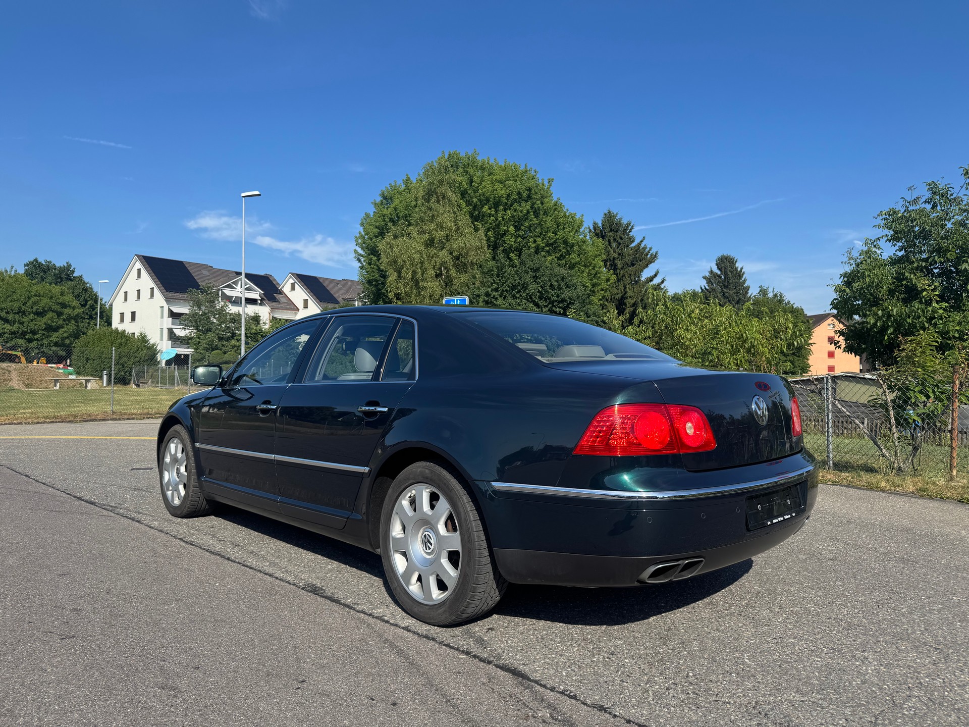 VW Phaeton 6.0 W12 4Motion-image-4