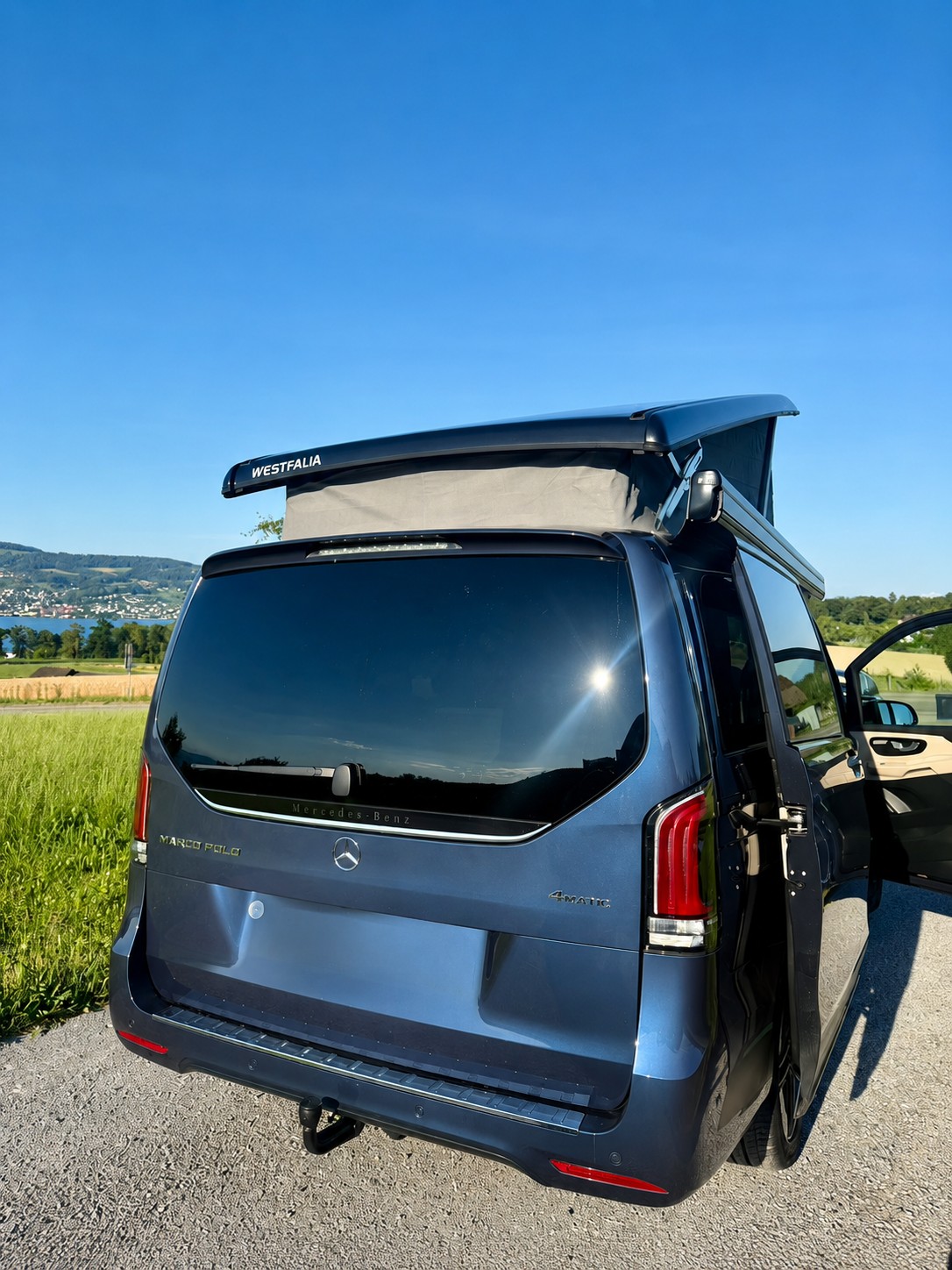 MERCEDES-BENZ 300 d-image-1