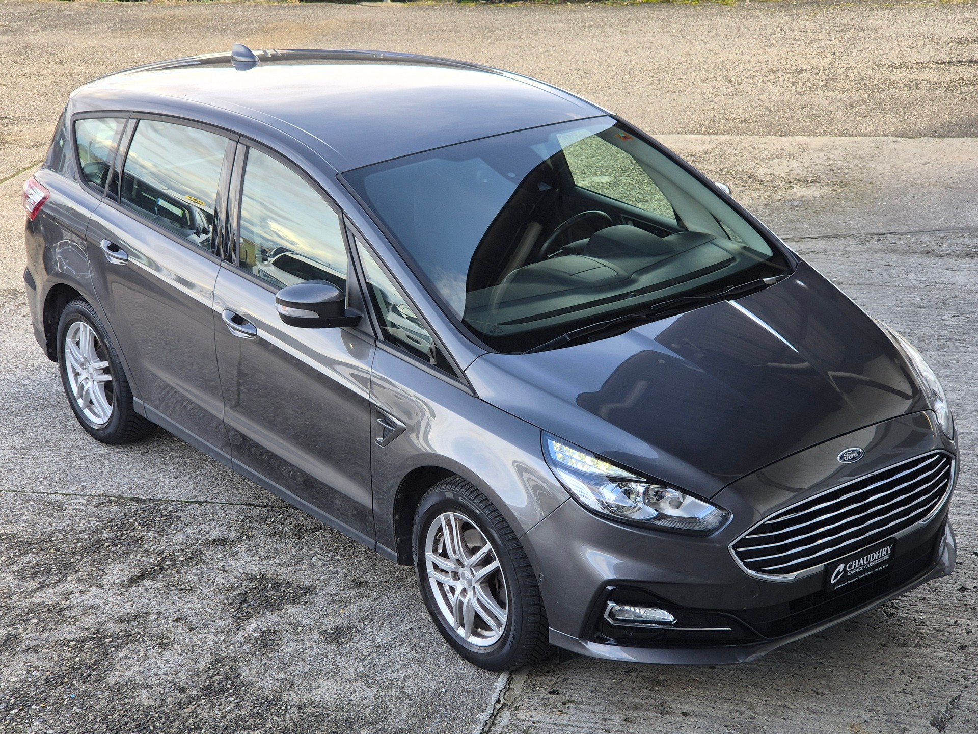 FORD S-Max 2.5 FHEV Trend-showroom-element-2