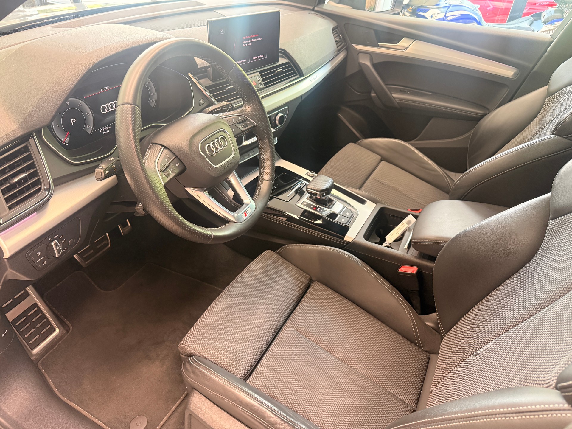 AUDI Q5 2.0 40 TDI (Facelift) S Line quattro S-Tronic-image-5