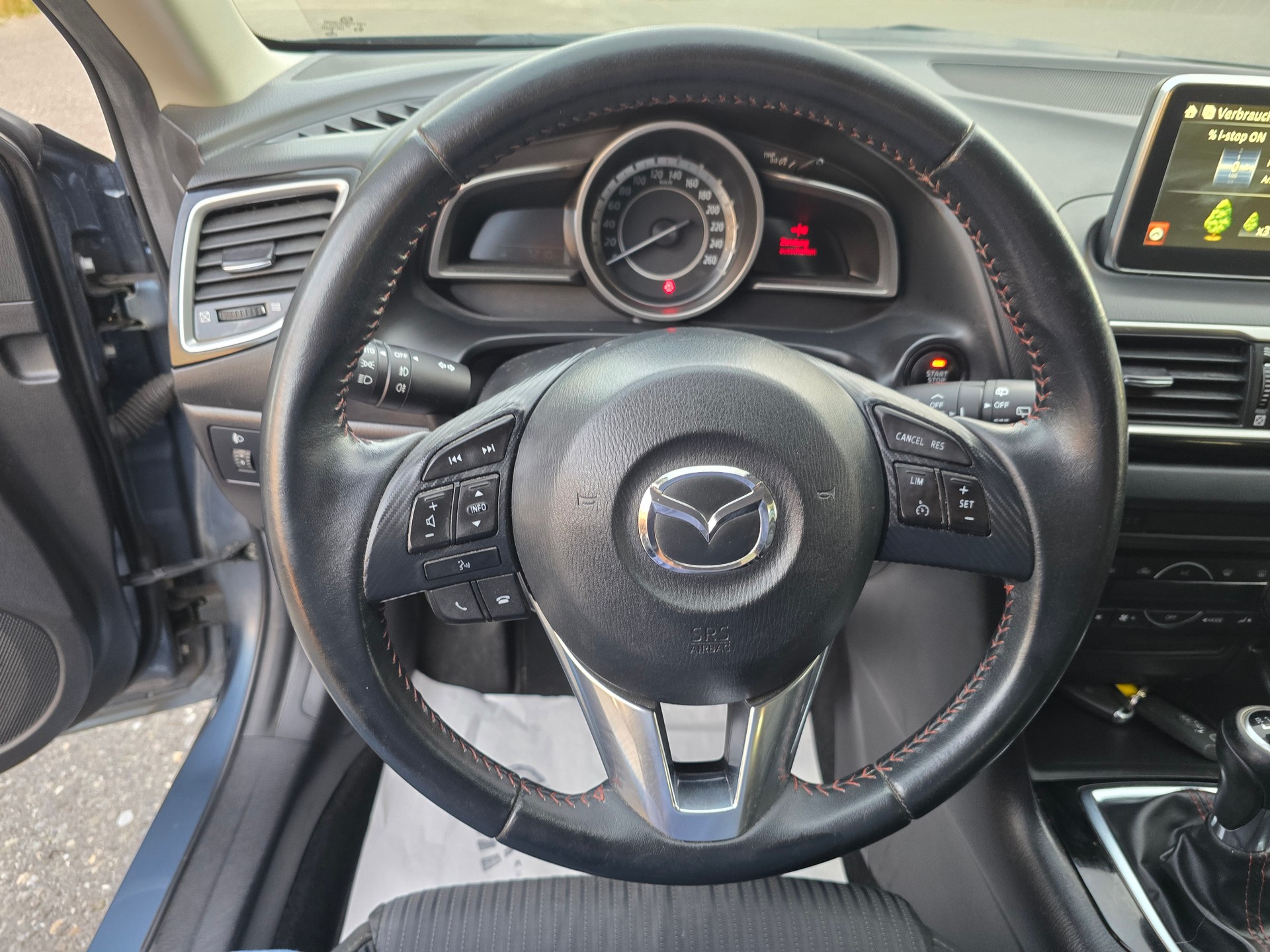 MAZDA 3 SKYACTIV-G 100 Ambition Plus-image-17