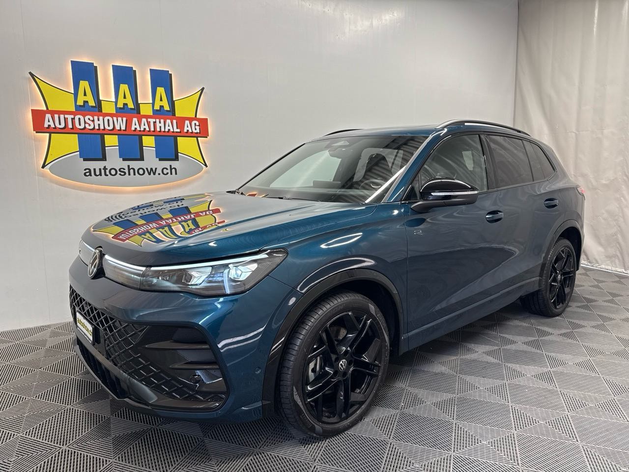 VW Tiguan 2.0 TSI R-Line 4Motion Black Edition