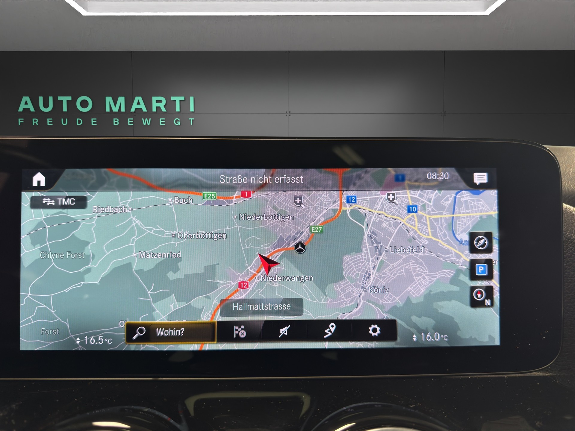 MERCEDES-BENZ GLA 250 Style 4matic-image-8