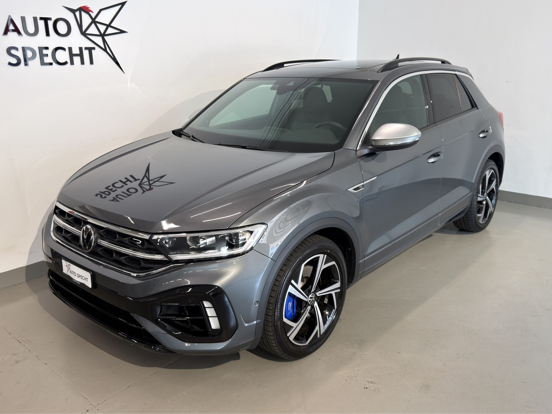 VW T-Roc 2.0 TSI R DSG 4Motion-showroom-element-1