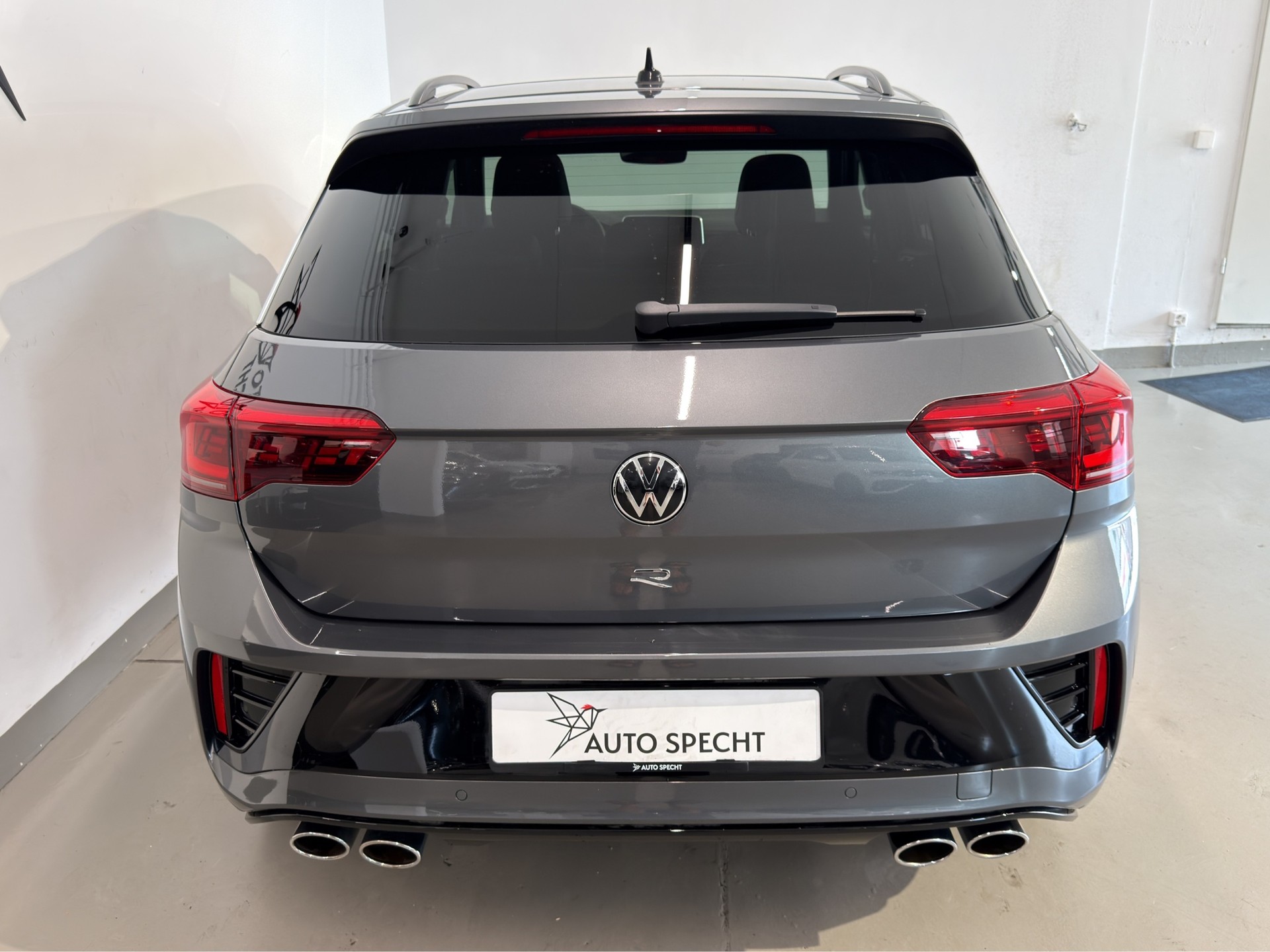 VW T-Roc 2.0 TSI R DSG 4Motion-showroom-element-3