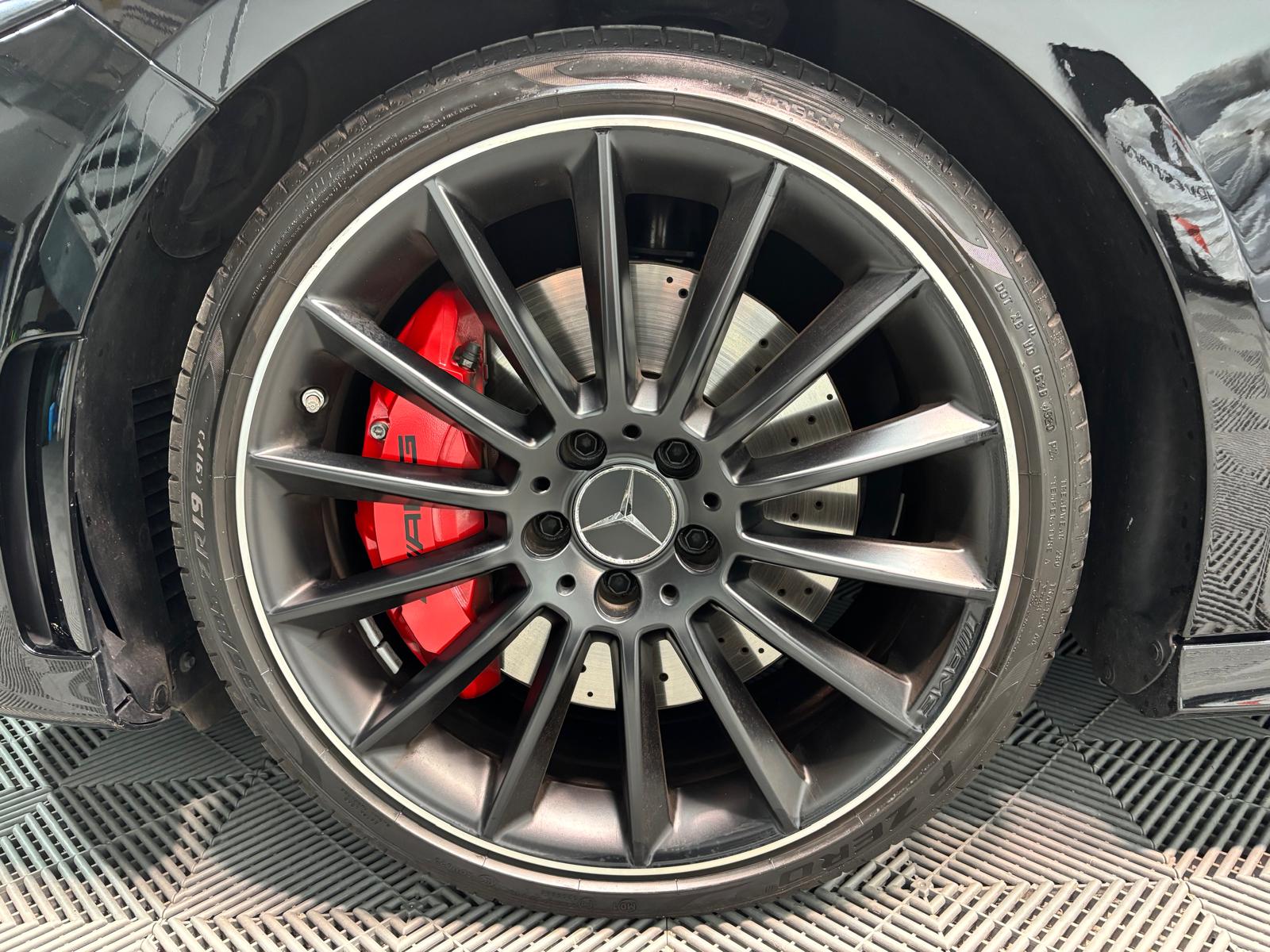 MERCEDES-BENZ A 35 AMG 4Matic Speedshift - Toit ouvrant-image-29