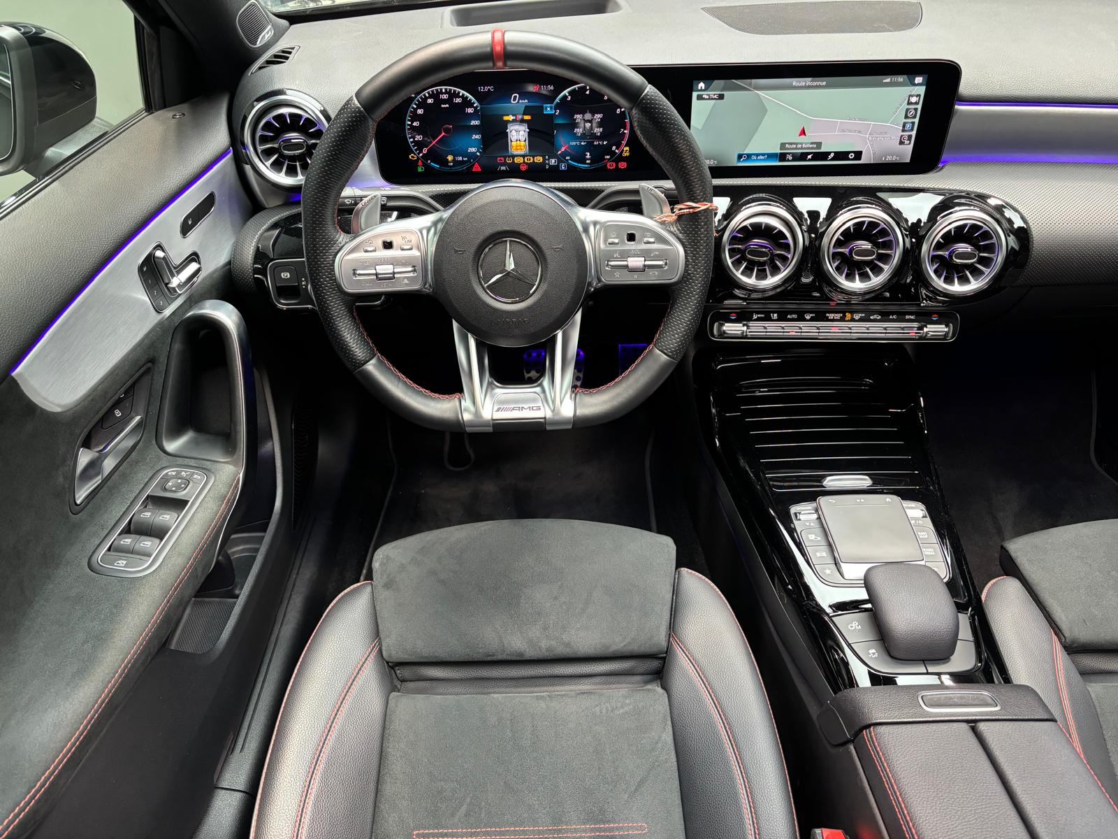 MERCEDES-BENZ A 35 AMG 4Matic Speedshift - Toit ouvrant-image-18