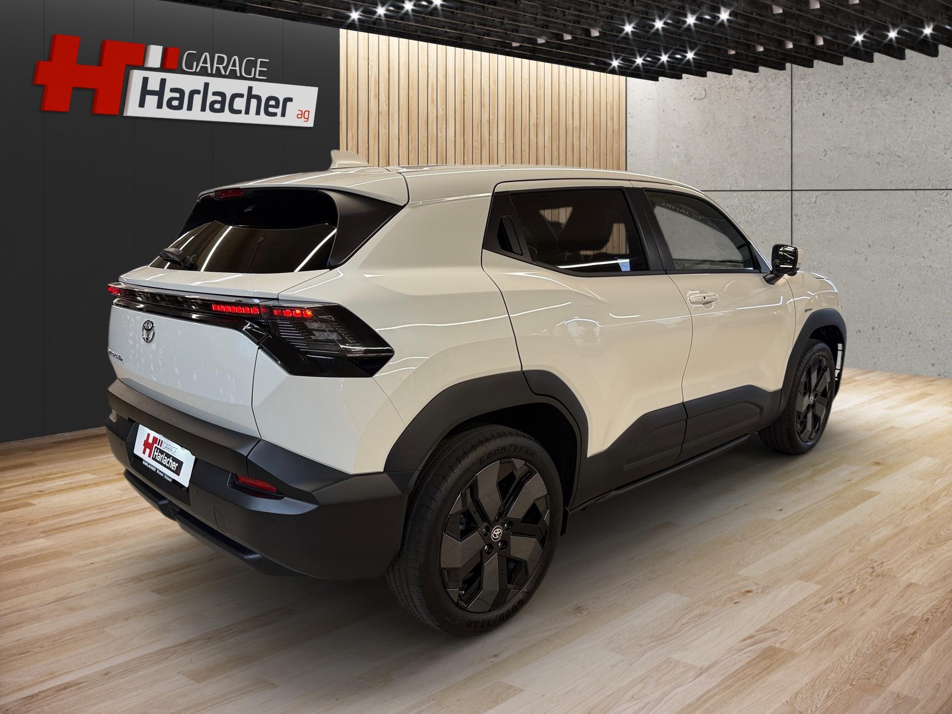 TOYOTA Urban Cruiser 61 kWh Premium-image-4
